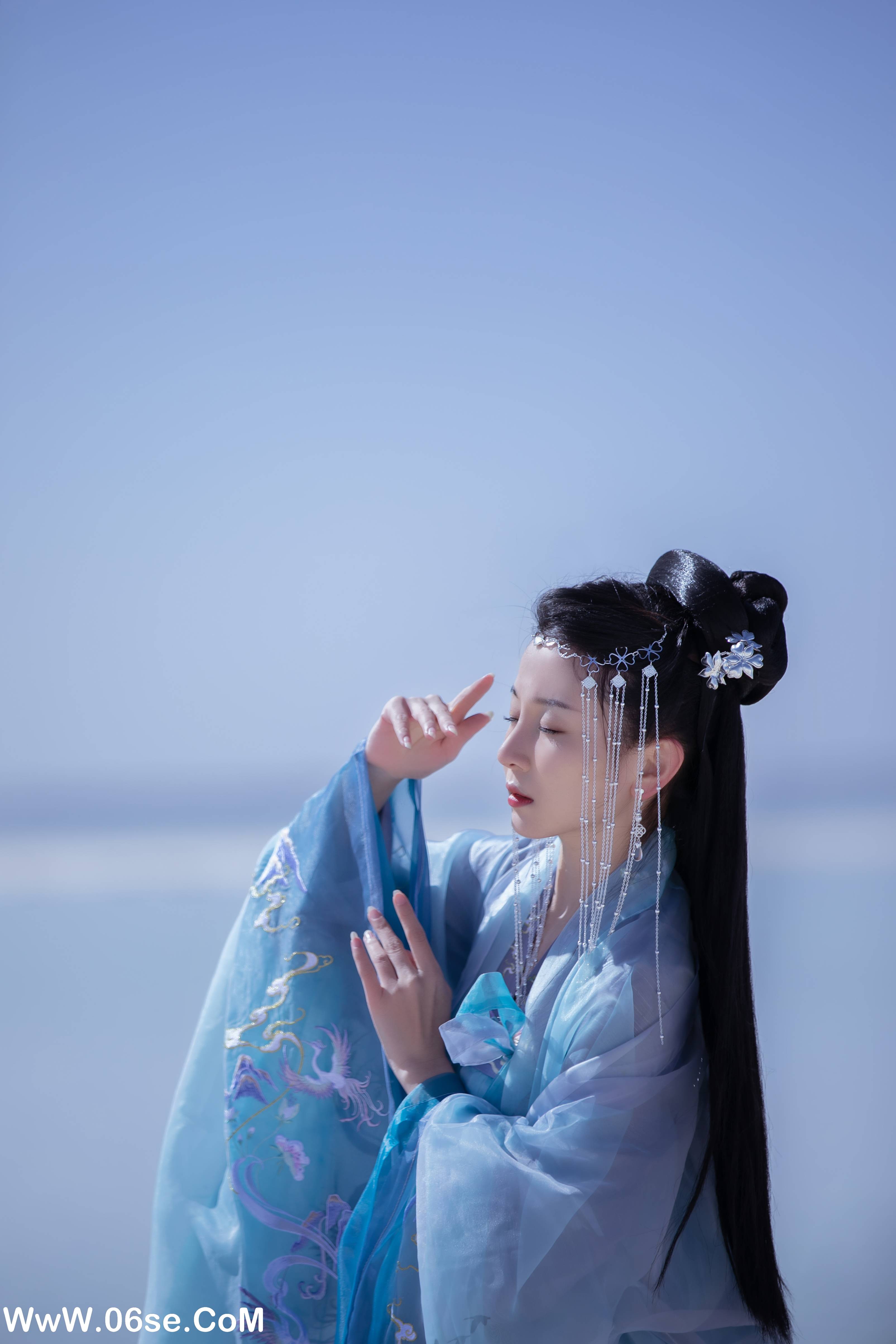 图片[19]-[YITUYU艺图语]2022.08.13 风铃响，故人归 小猫里奈[21+1P／105MB]-六色网