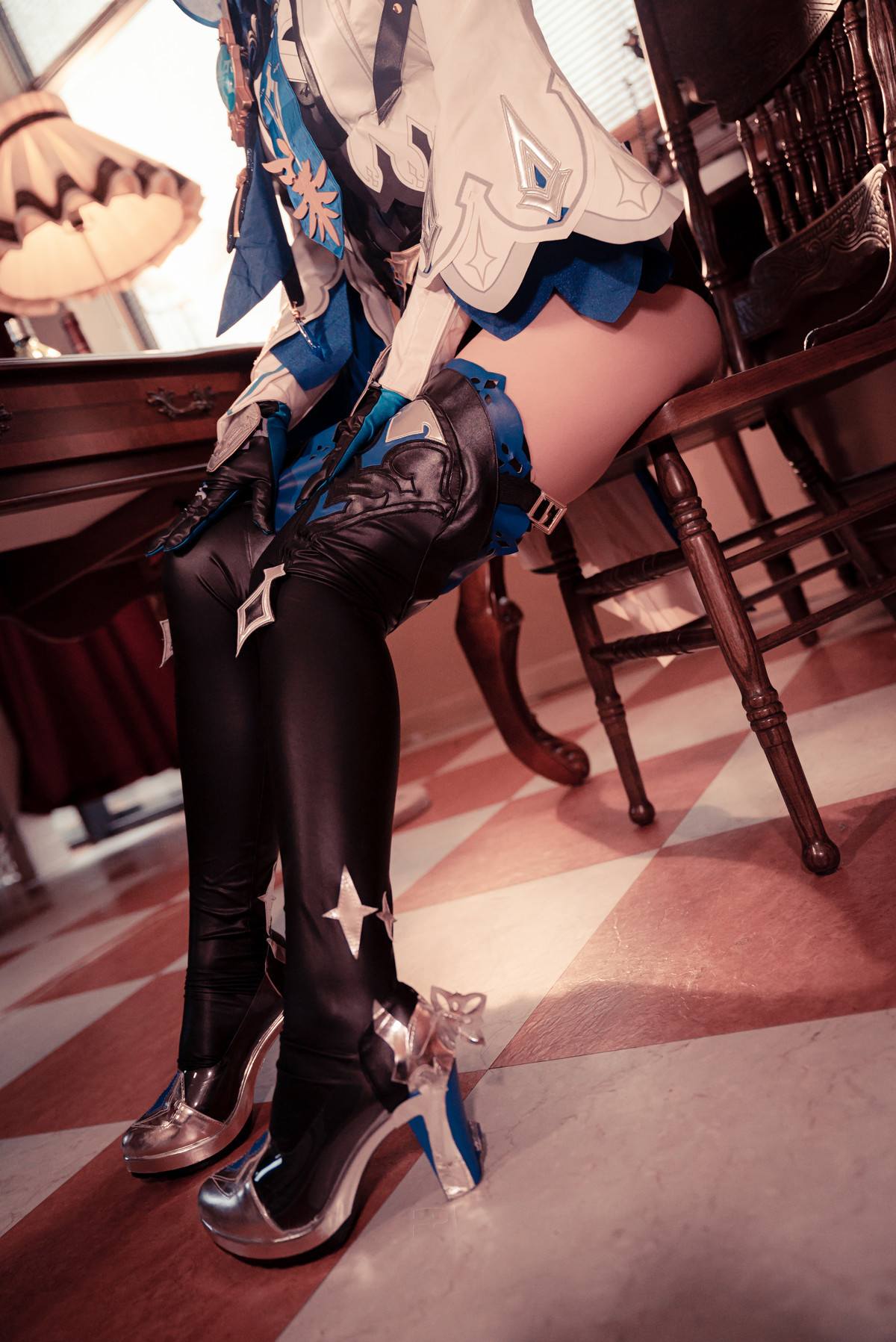 小礼好困 Cosplay 优菈 8