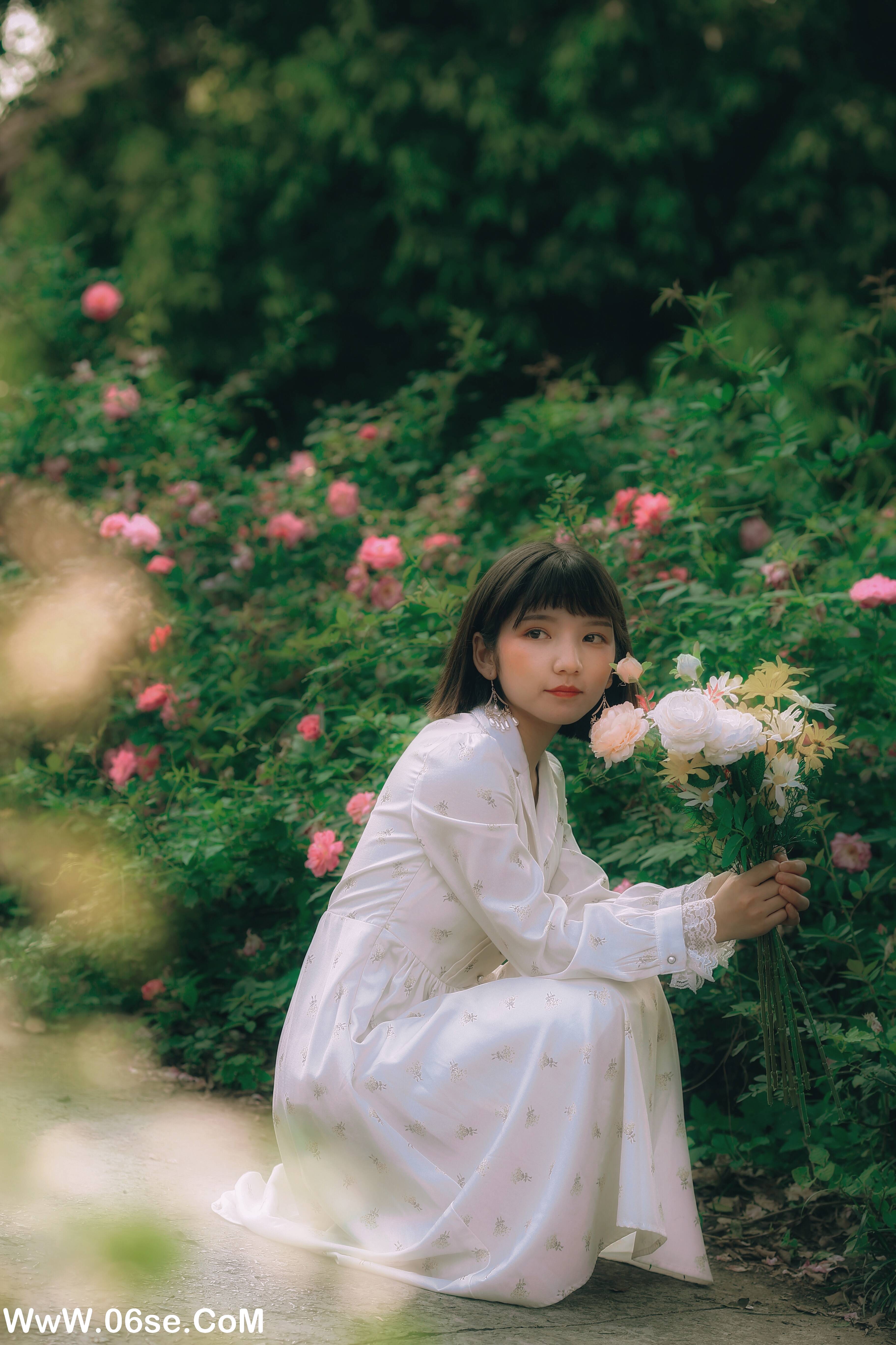图片[21]-[YITUYU艺图语]2022.10.19 少女的裙摆 橄米[24+1P／100MB]-六色网