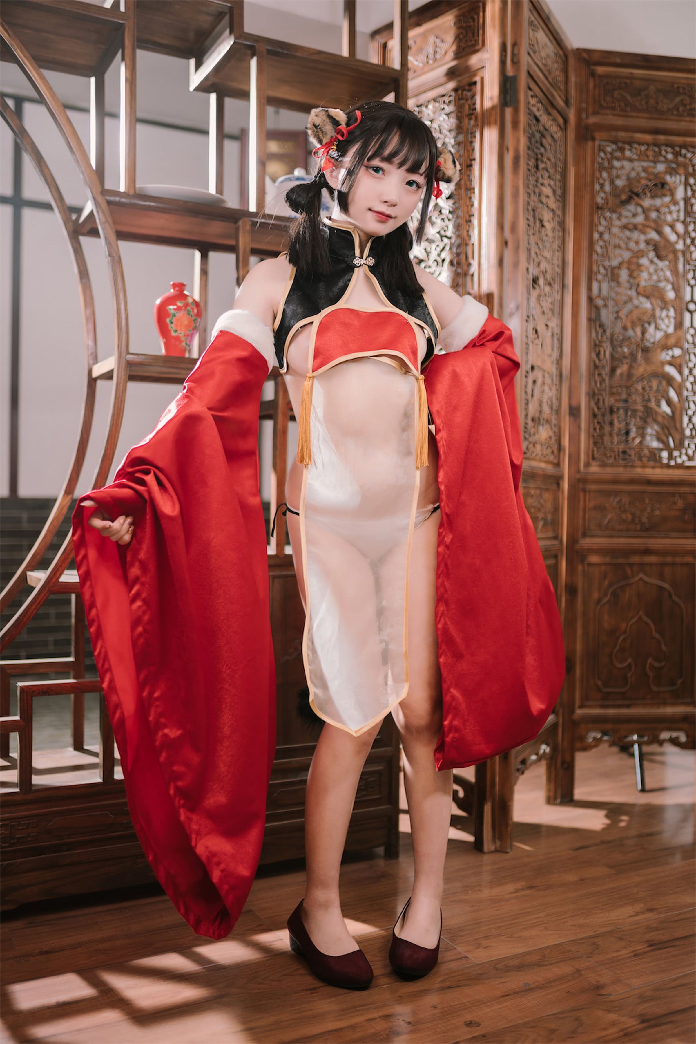 花铃 虎团团 [84P-768MB] 13