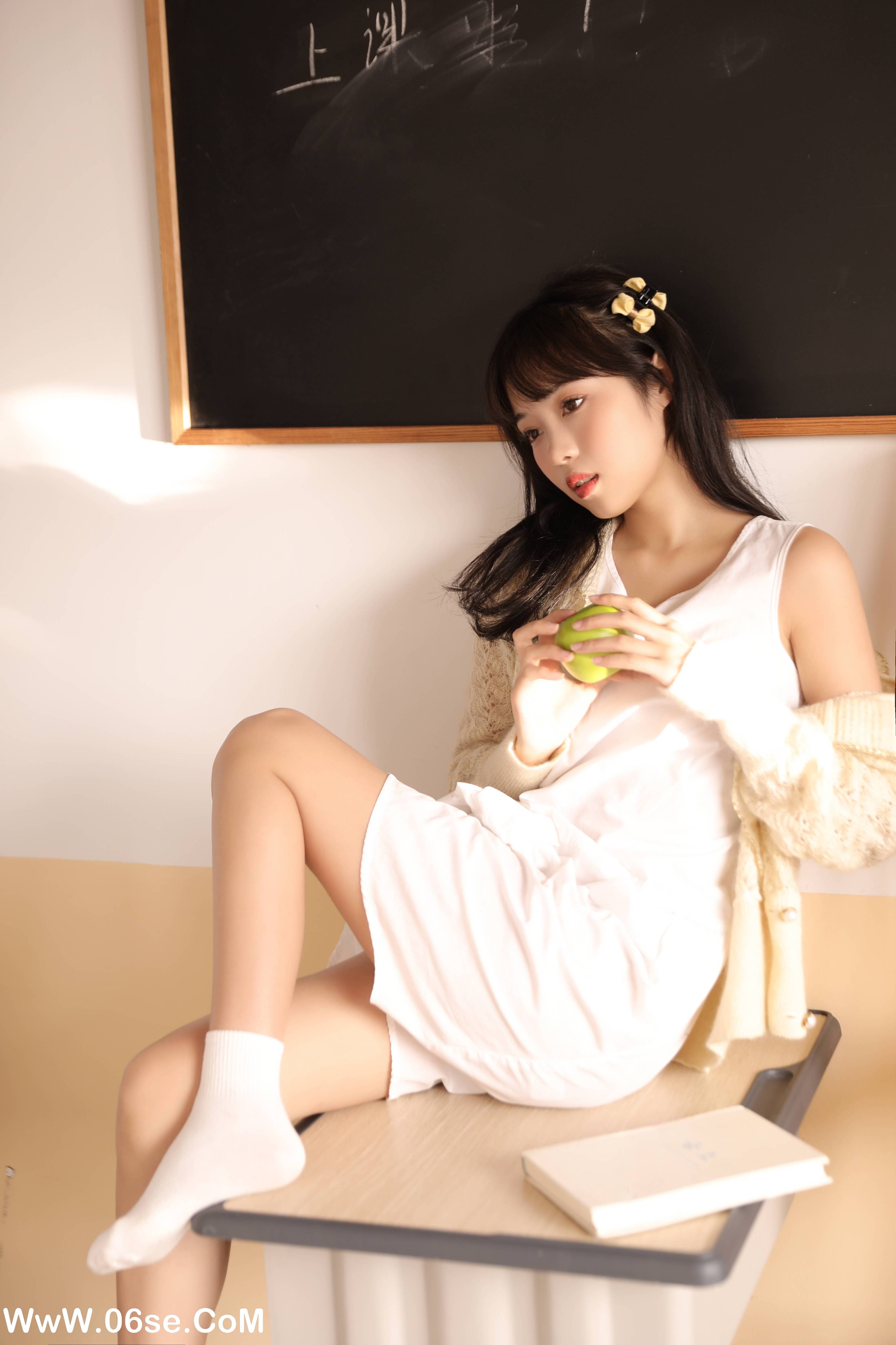 图片[23]-[YITUYU艺图语]2022.10.13 扑倒少女心 小薇人儿[38+1P／402MB]-六色网