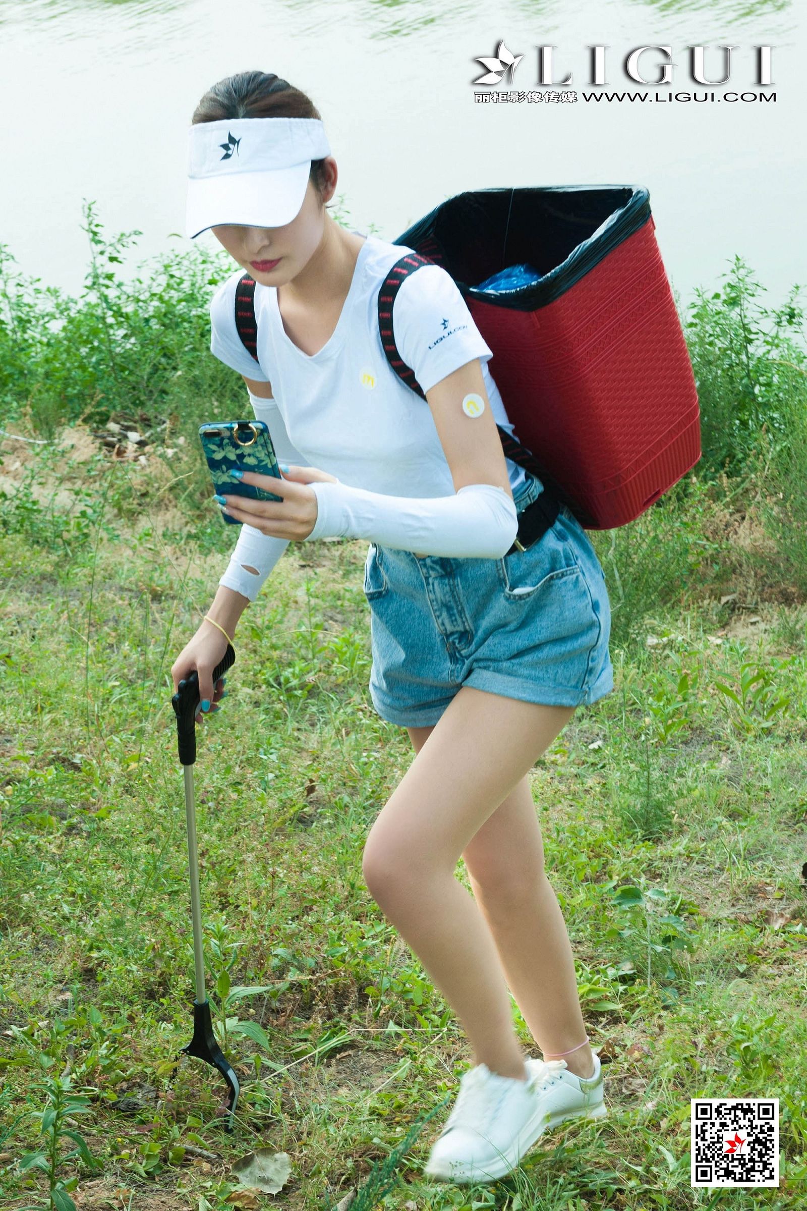 [Image: afe61ca32653428ef141c.jpg]