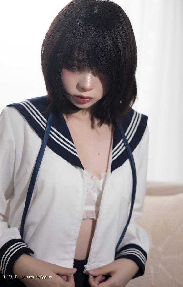 [Cos]疯猫ss - 病娇JK[40P] 1
