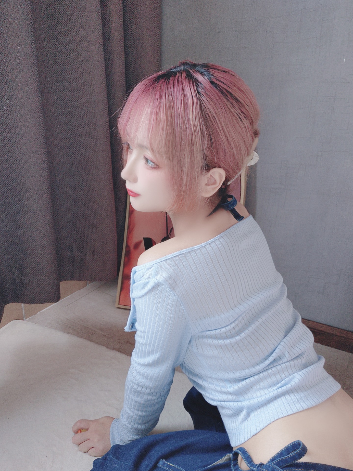 日奈娇 - 牛仔裤自拍[80P-132MB] 23