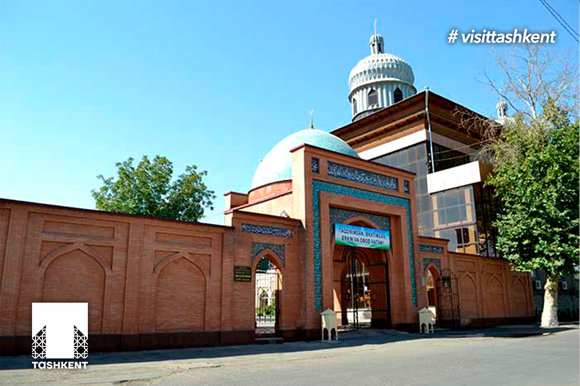 Клуб ходжа. Мавзолей Ходжа Аламбардор. Kamolon masjidi. Ходжа Аламбардор жоме масжиди. Хумоюн мақбараси.