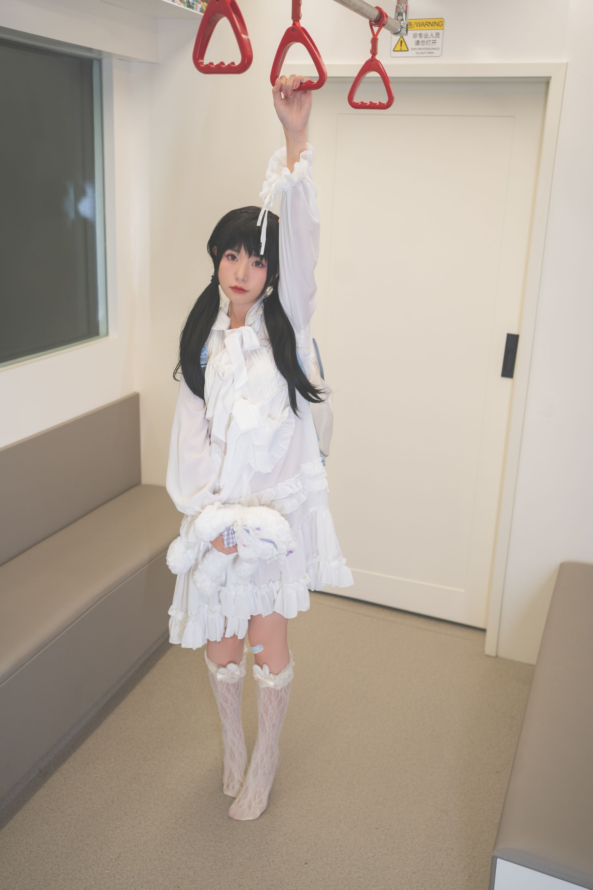 爆机少女喵小吉 深夜地铁 14