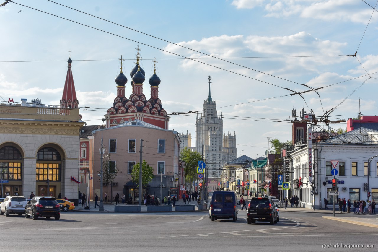 Москва без работы. Первомайская Москва. Первомайская Москва фото современная. Москва без работы фото.