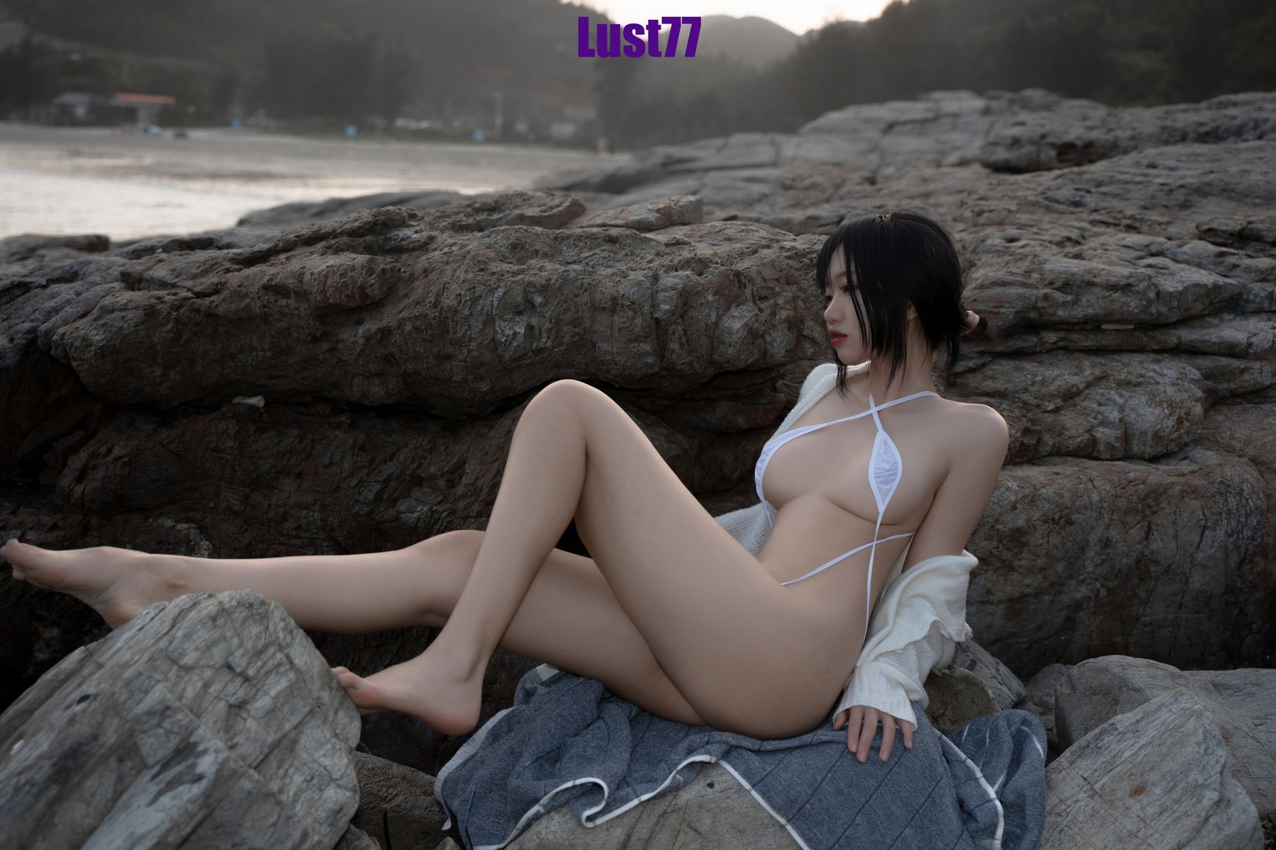 Cosplay 柒柒要乖哦 礁石海岸 3