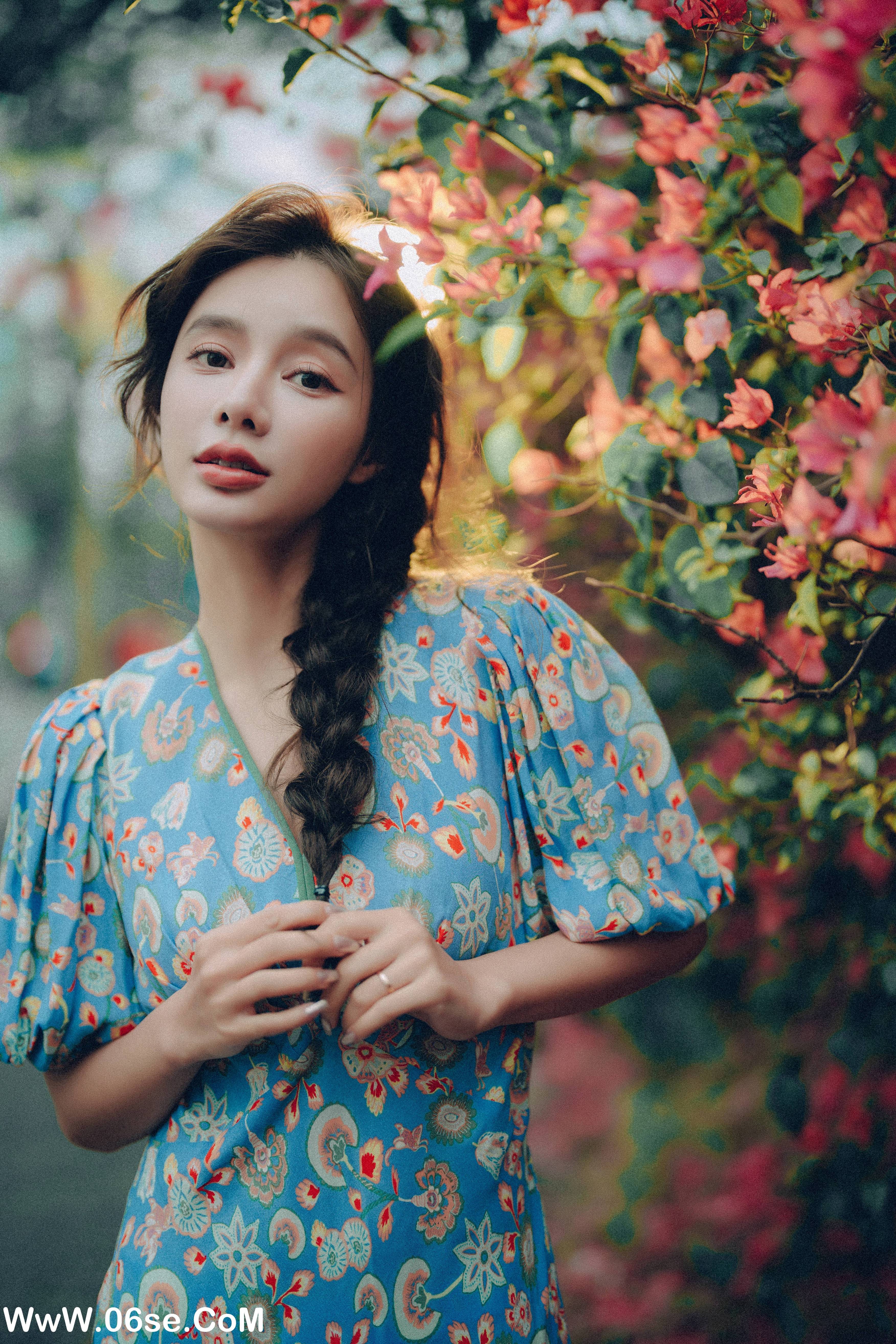 图片[53]-[YITUYU艺图语]2022.06.25 发光的发丝，三角梅瀑布下的女神 姝雯同学[55P-870.8M]-六色网