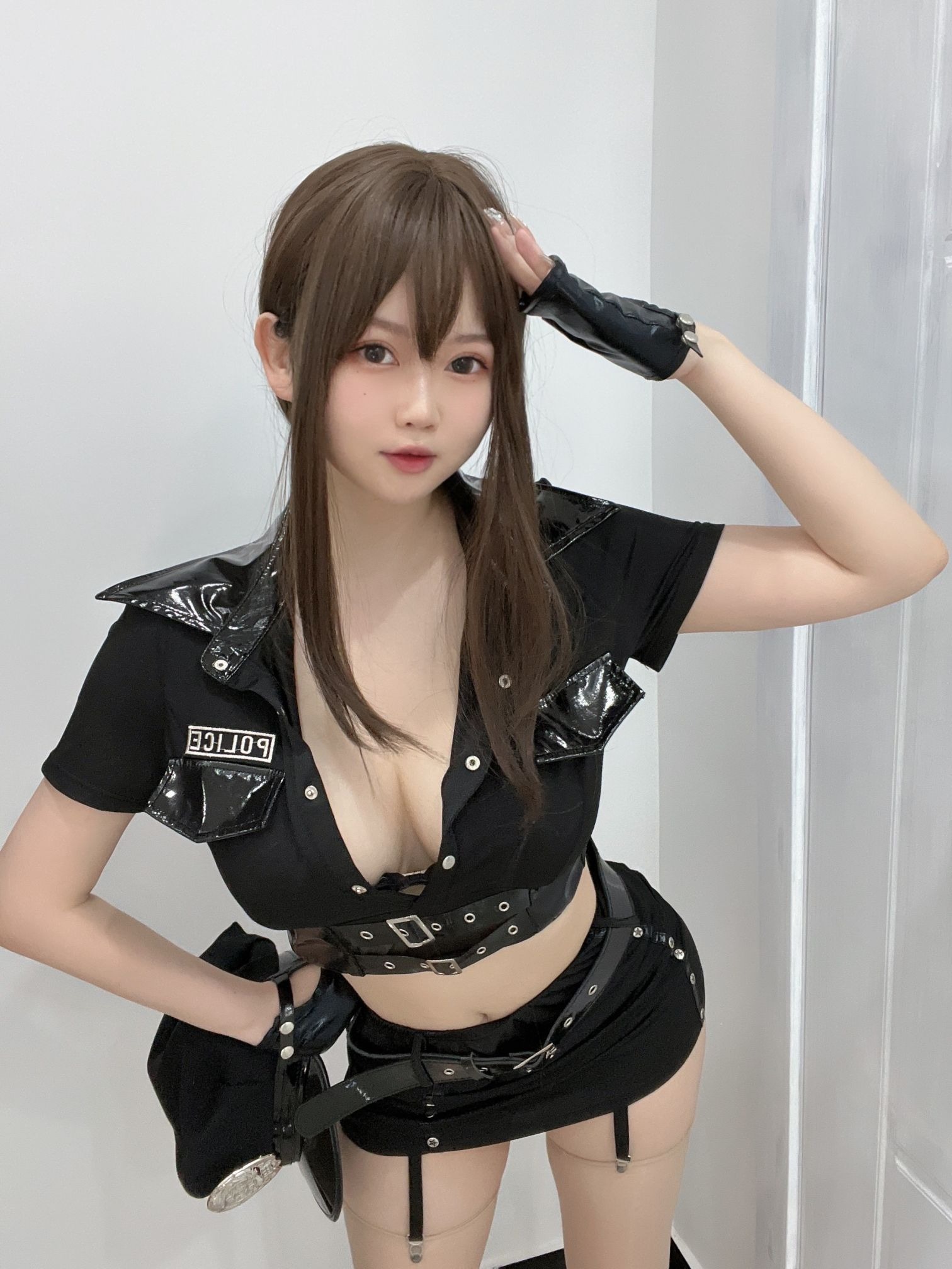 依酱 - 6月 女警（6月11会员资源） 1