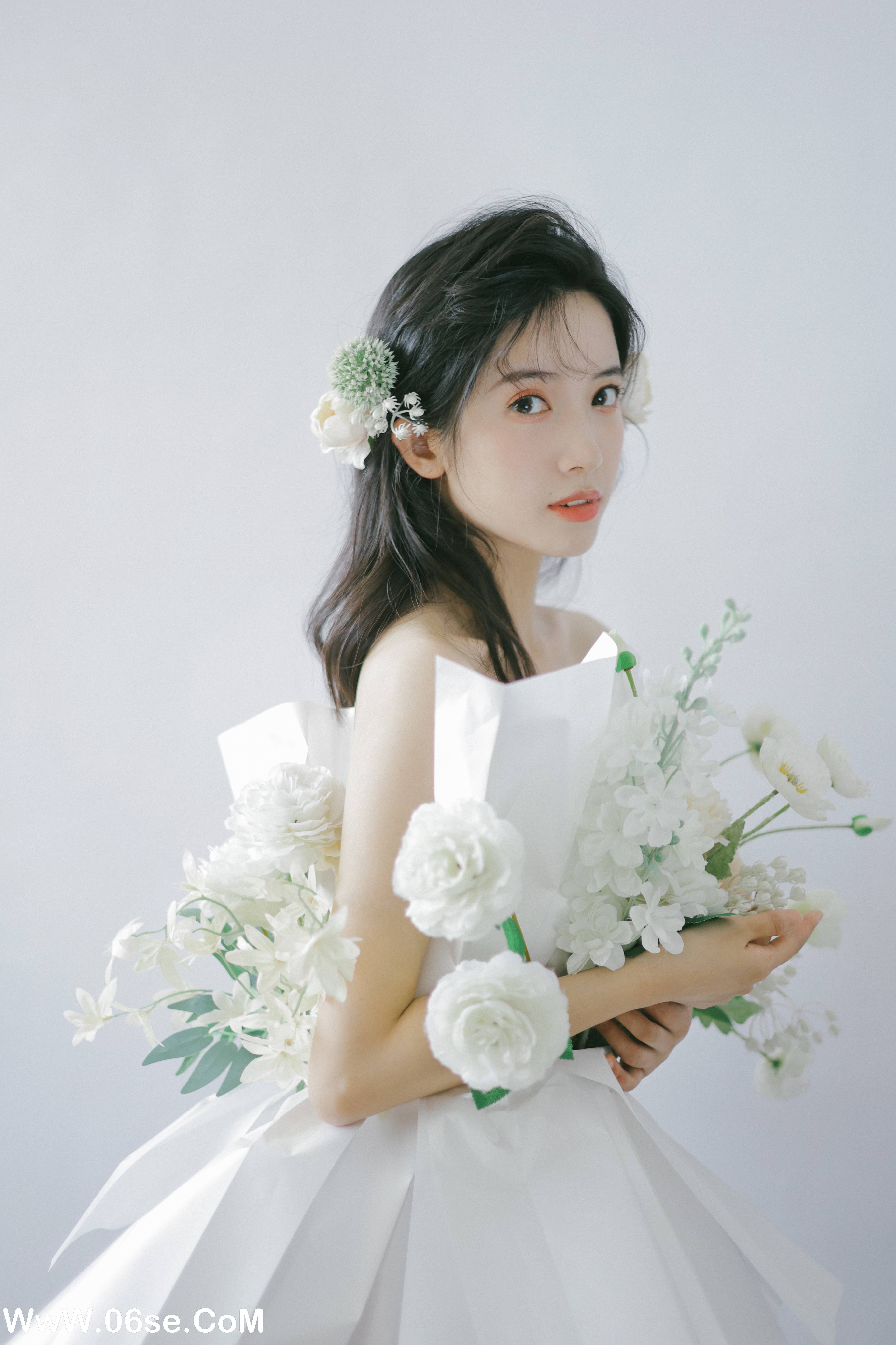 图片[20]-[YITUYU艺图语]2022.07.26 花束女孩 一只阿梦崽[31+1P／256MB]-六色网
