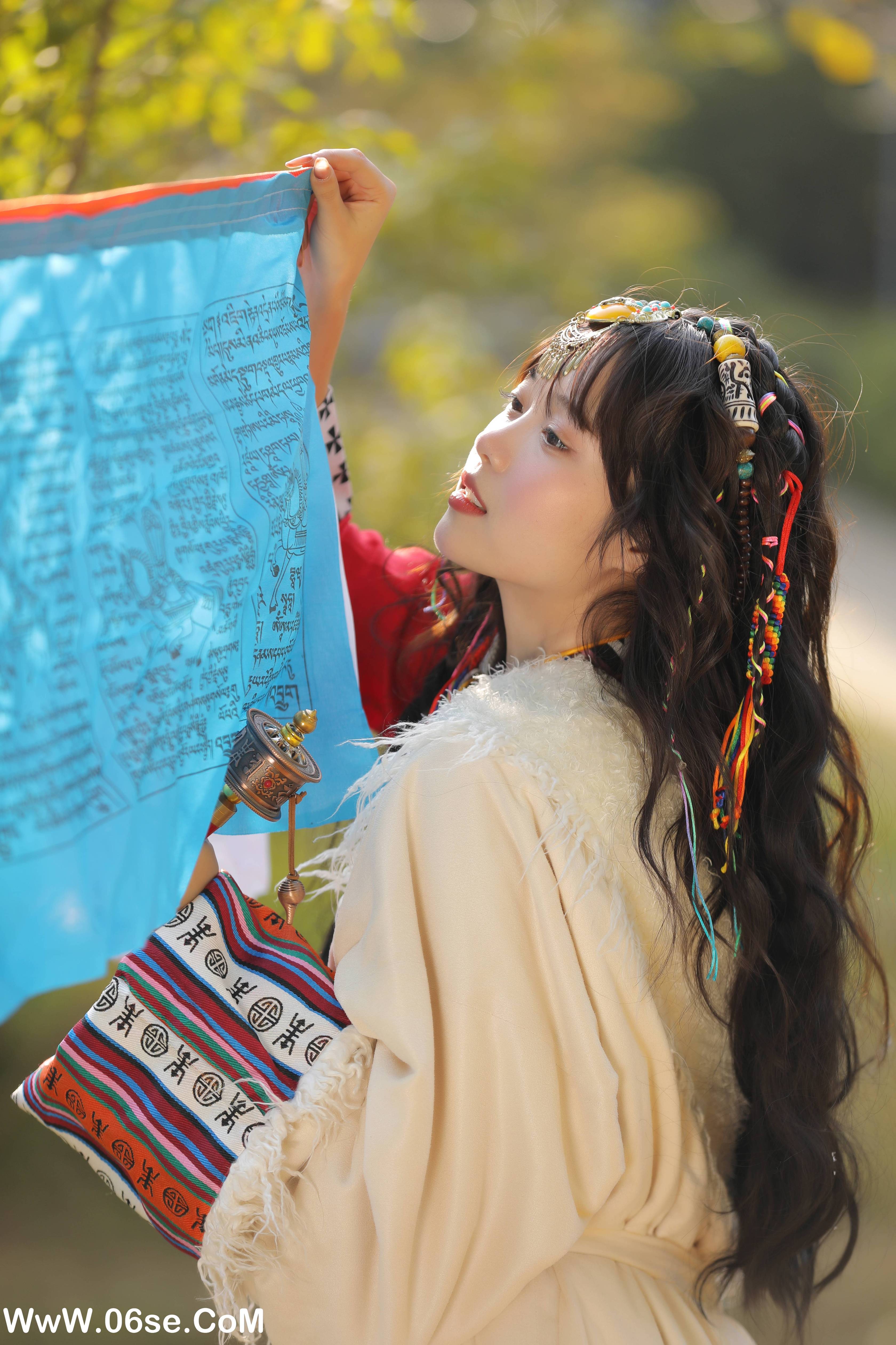 图片[15]-[YITUYU艺图语]2022.11.11 小卓玛 小薇人儿[32+1P／380MB]-六色网
