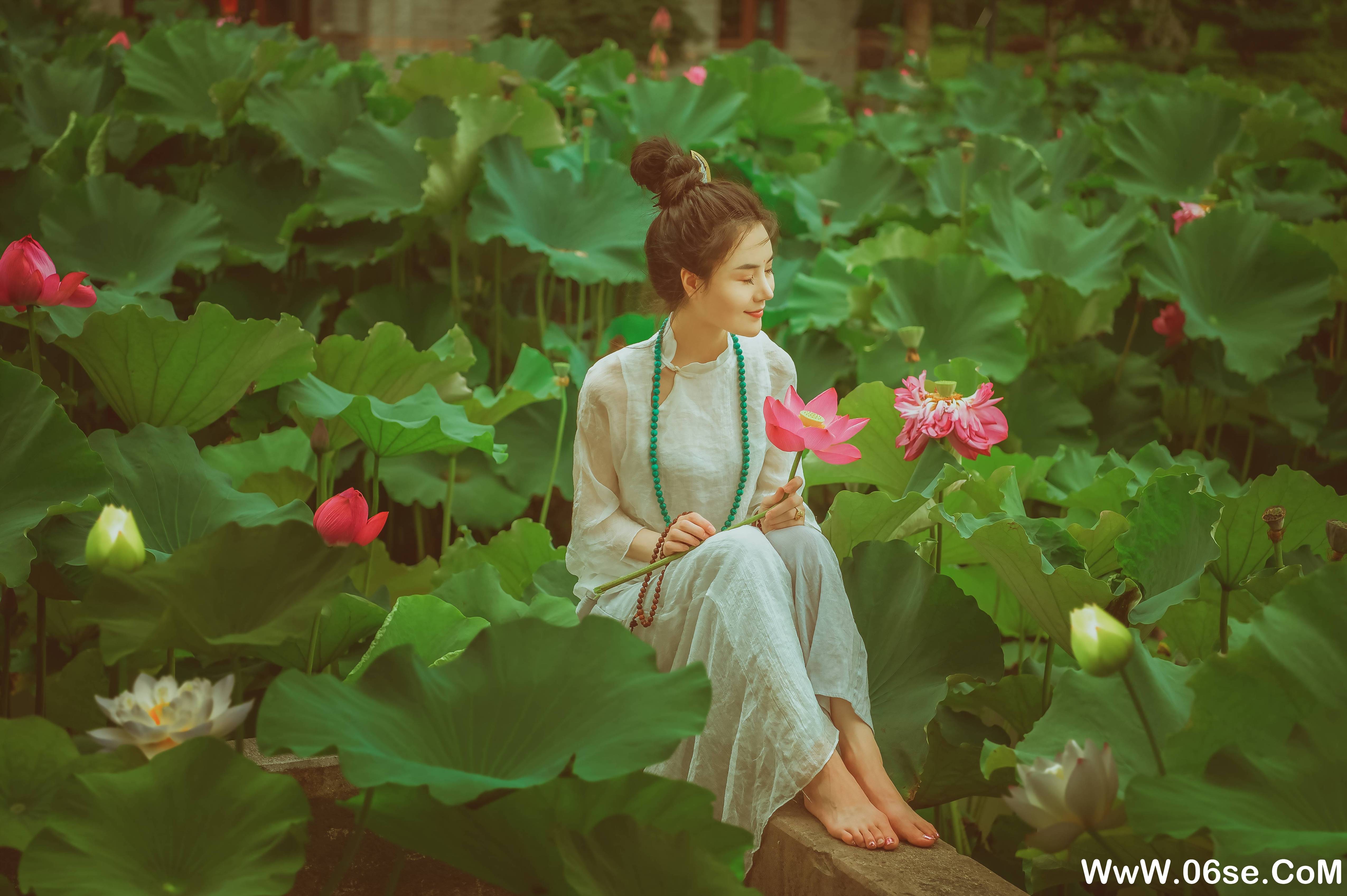 图片[19]-[YITUYU艺图语]2021.08.14 赏荷记 颗颗树[35+1P／260MB]-六色网