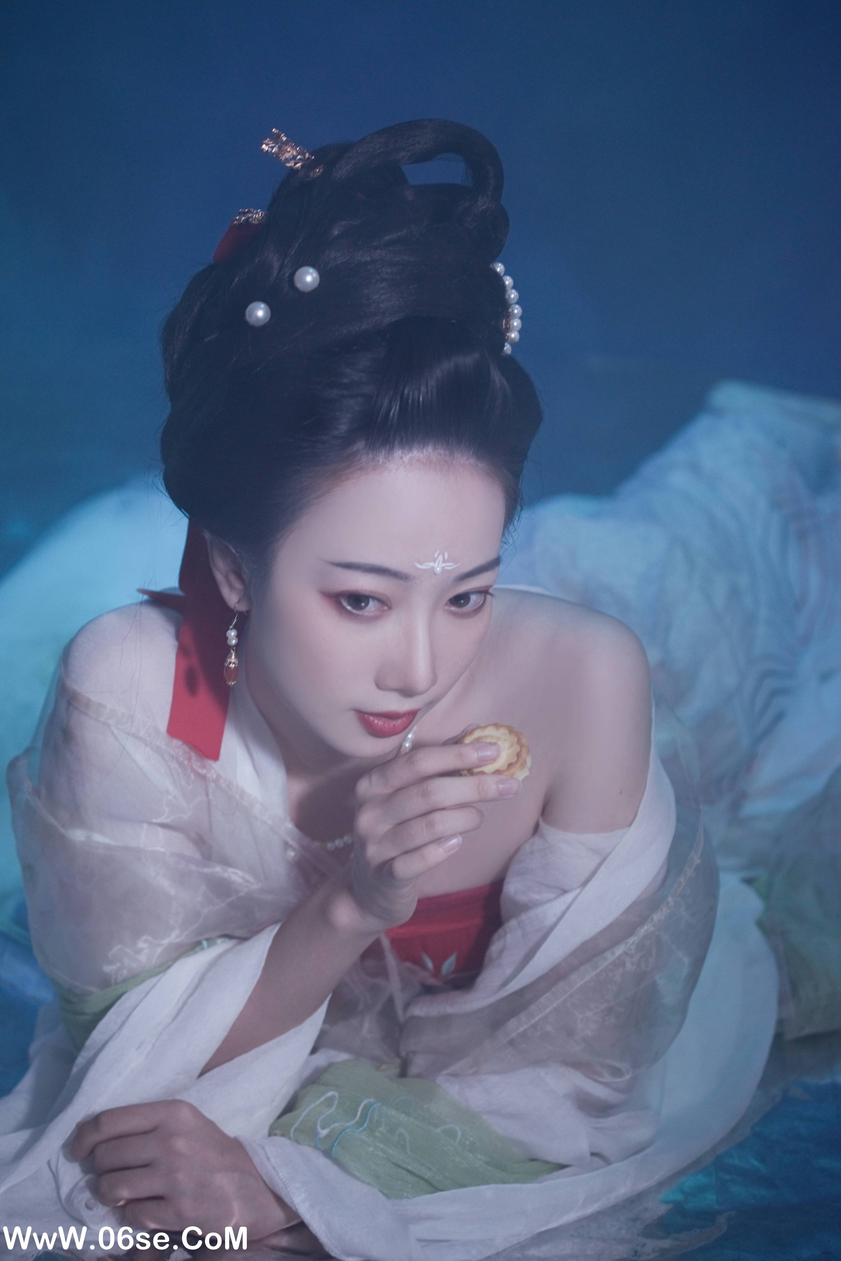 图片[15]-[YITUYU艺图语]2022.08.26 嫦娥 犬壹-[32+1P／749MB]-六色网