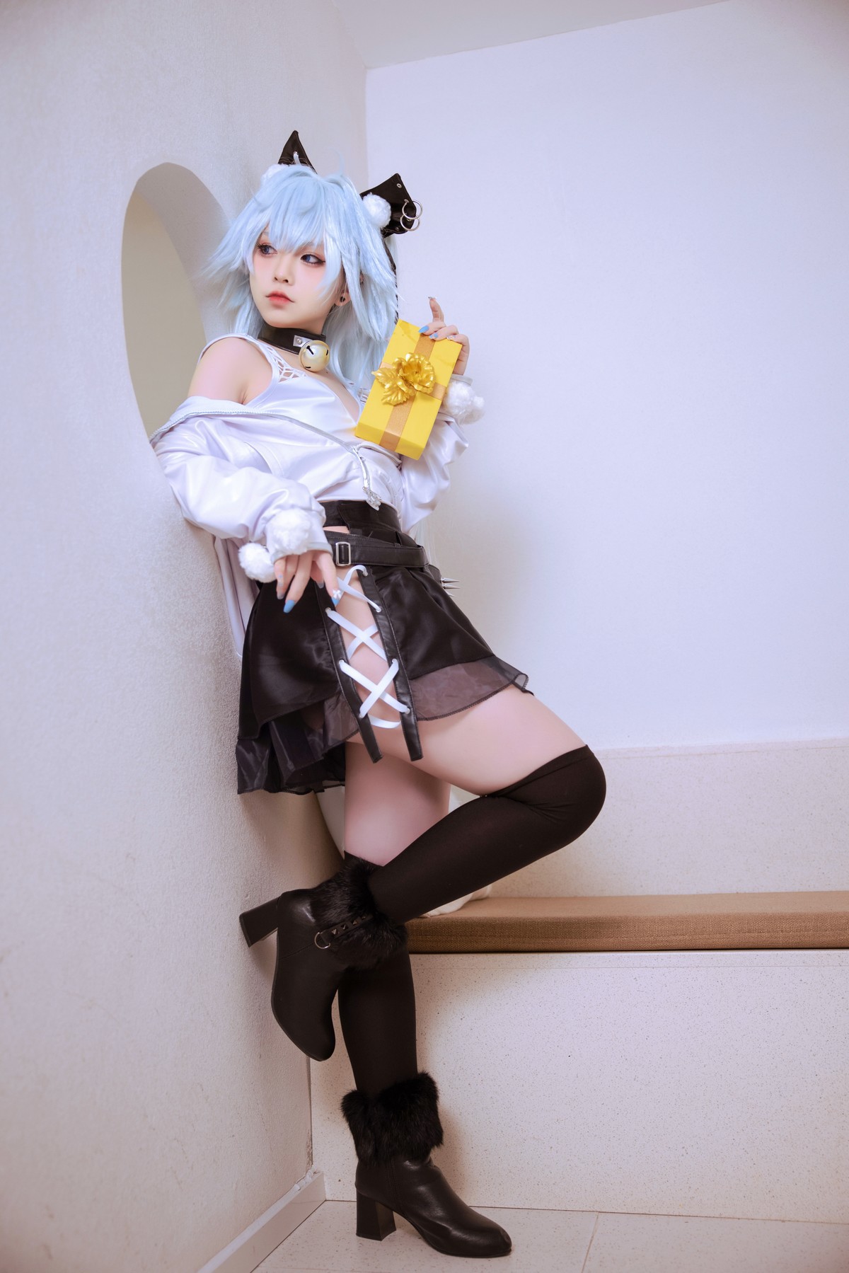 Cosplay G44不会受伤 芙洛伦白情 4
