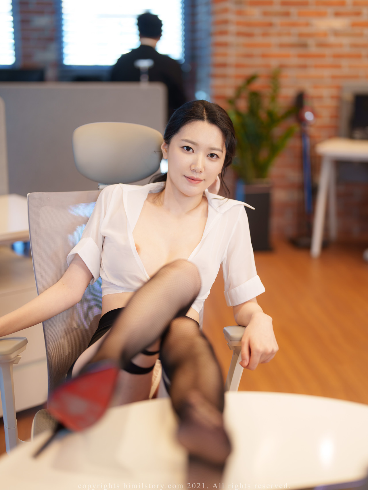 Nara 나라, [Bimilstory] Could You Sign Off on This Set.02 2