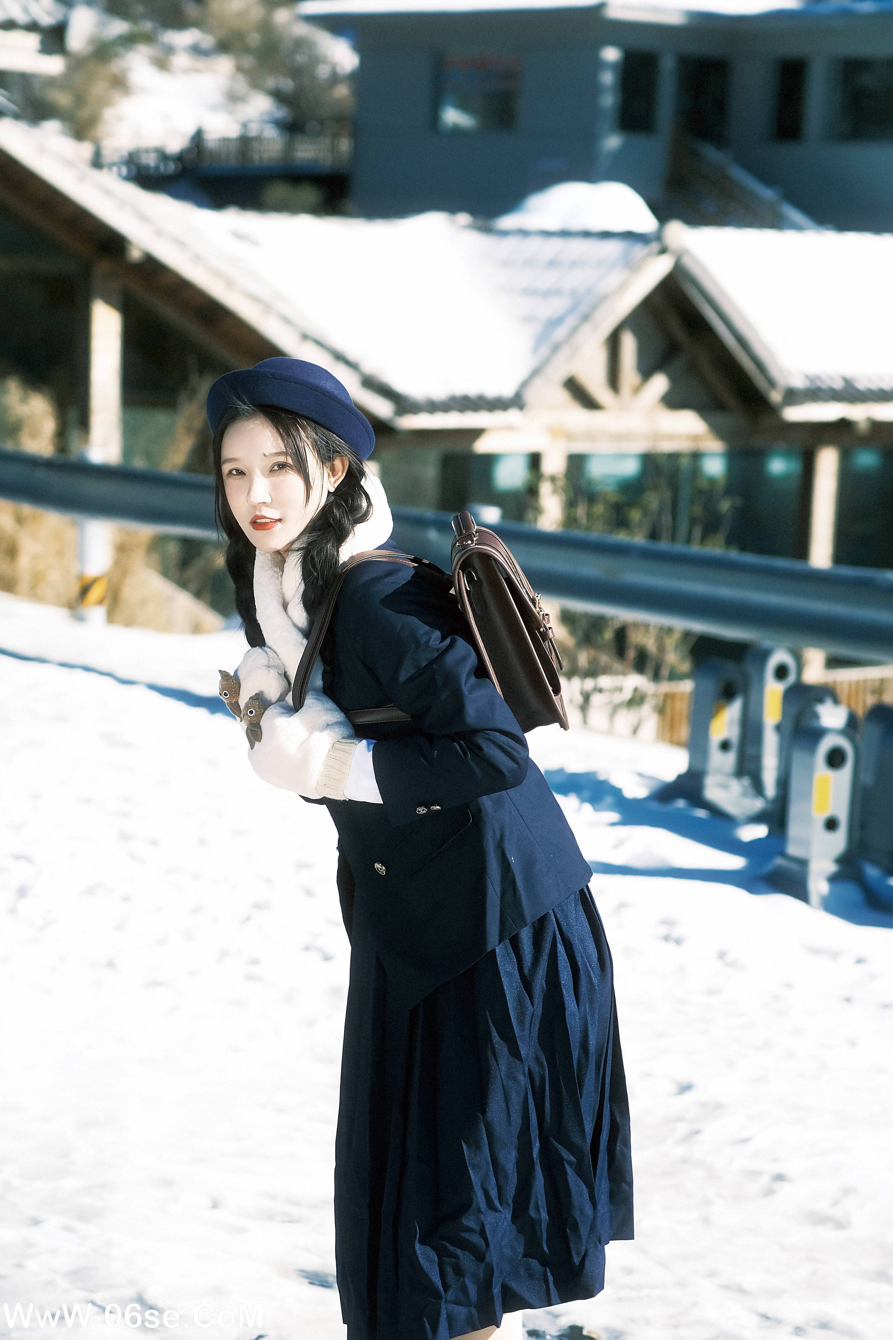 图片[11]-[YITUYU艺图语]2022.12.30 初雪在说我爱你 小霜[25+1P／136MB]-六色网