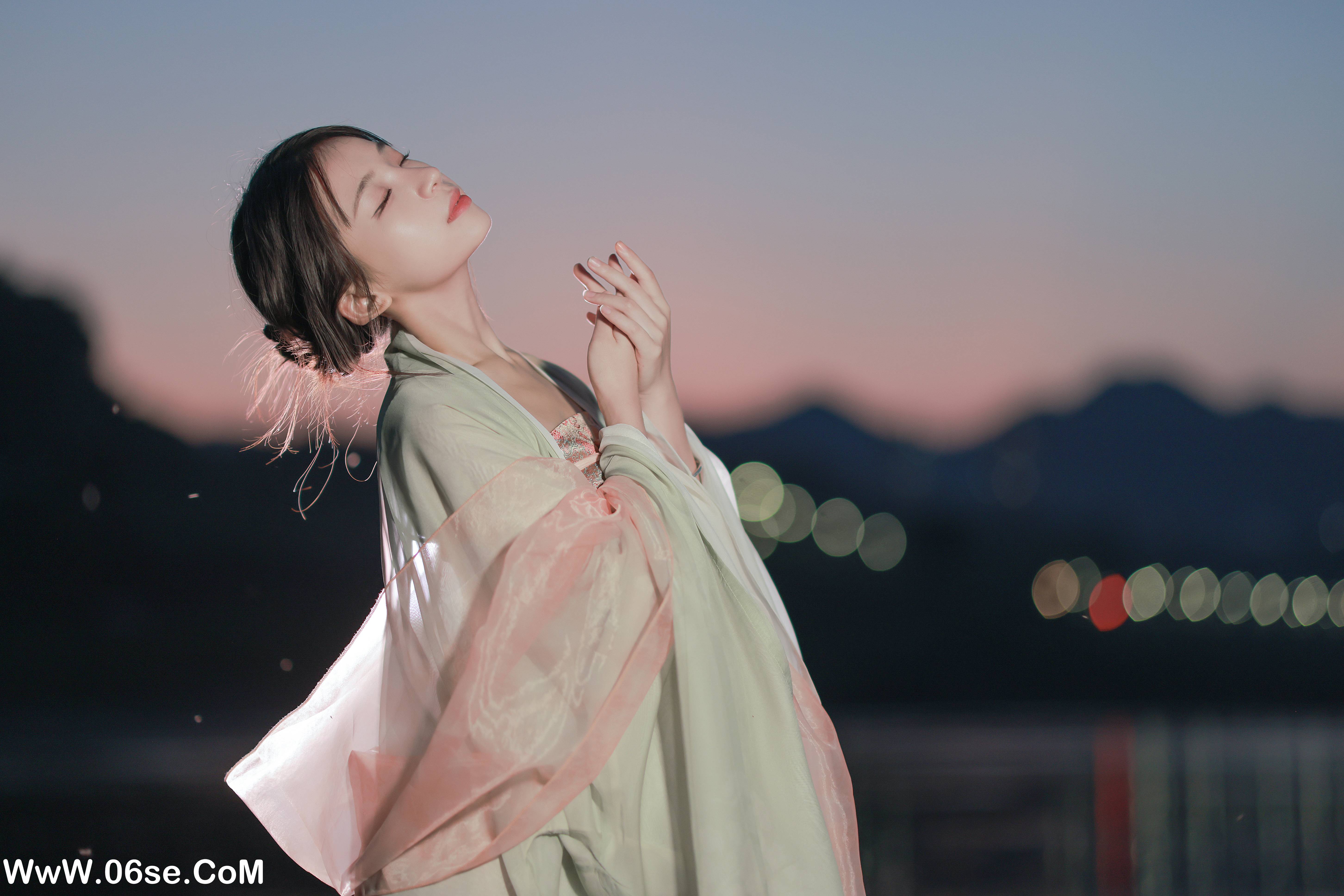 图片[15]-[YITUYU艺图语]2022.12.15 星河 卷卷[22+1P／157MB]-六色网