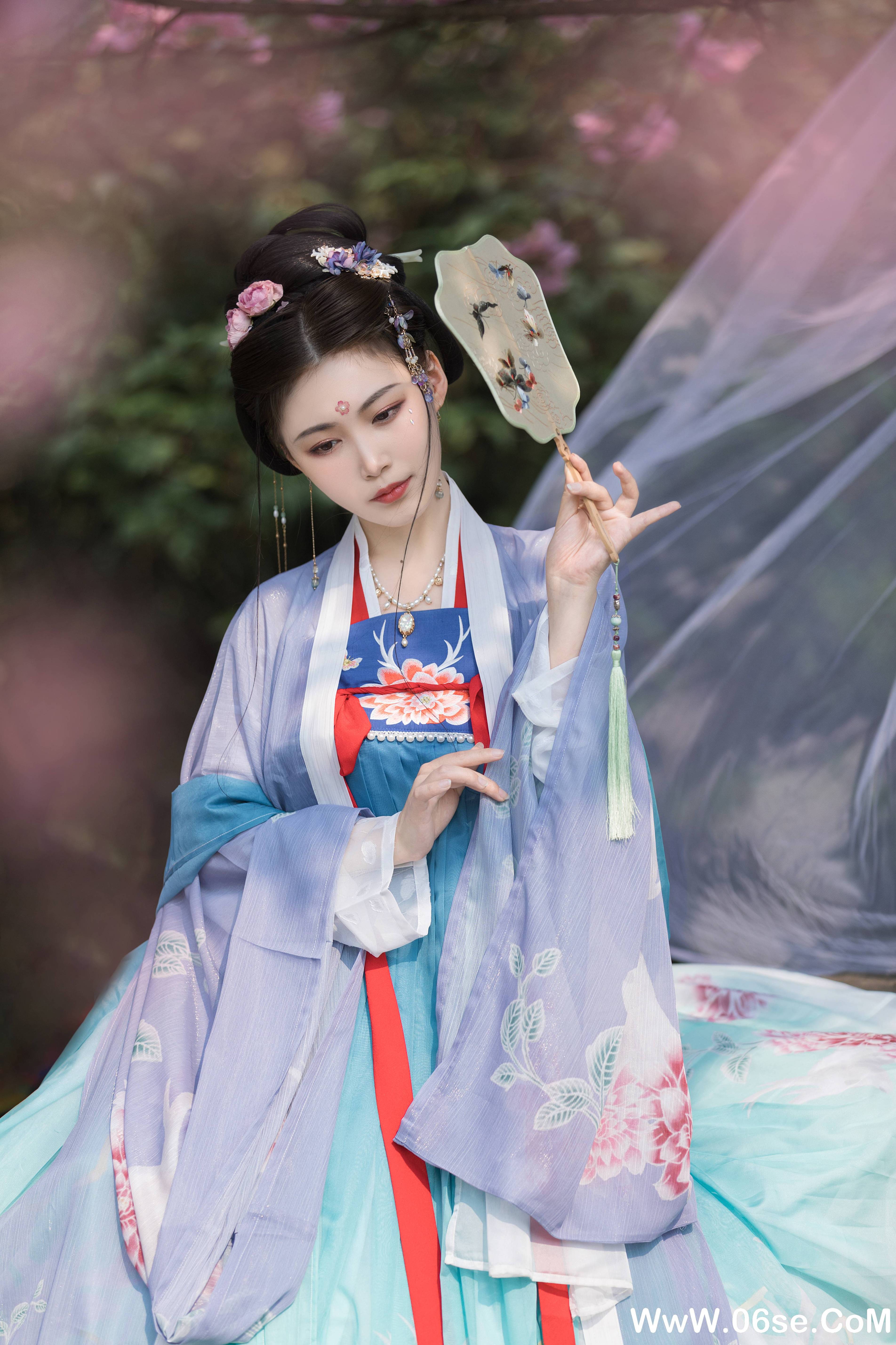 图片[16]-[YITUYU艺图语]2021.09.04 美人如樱 青卿[20+1P／262MB]-六色网
