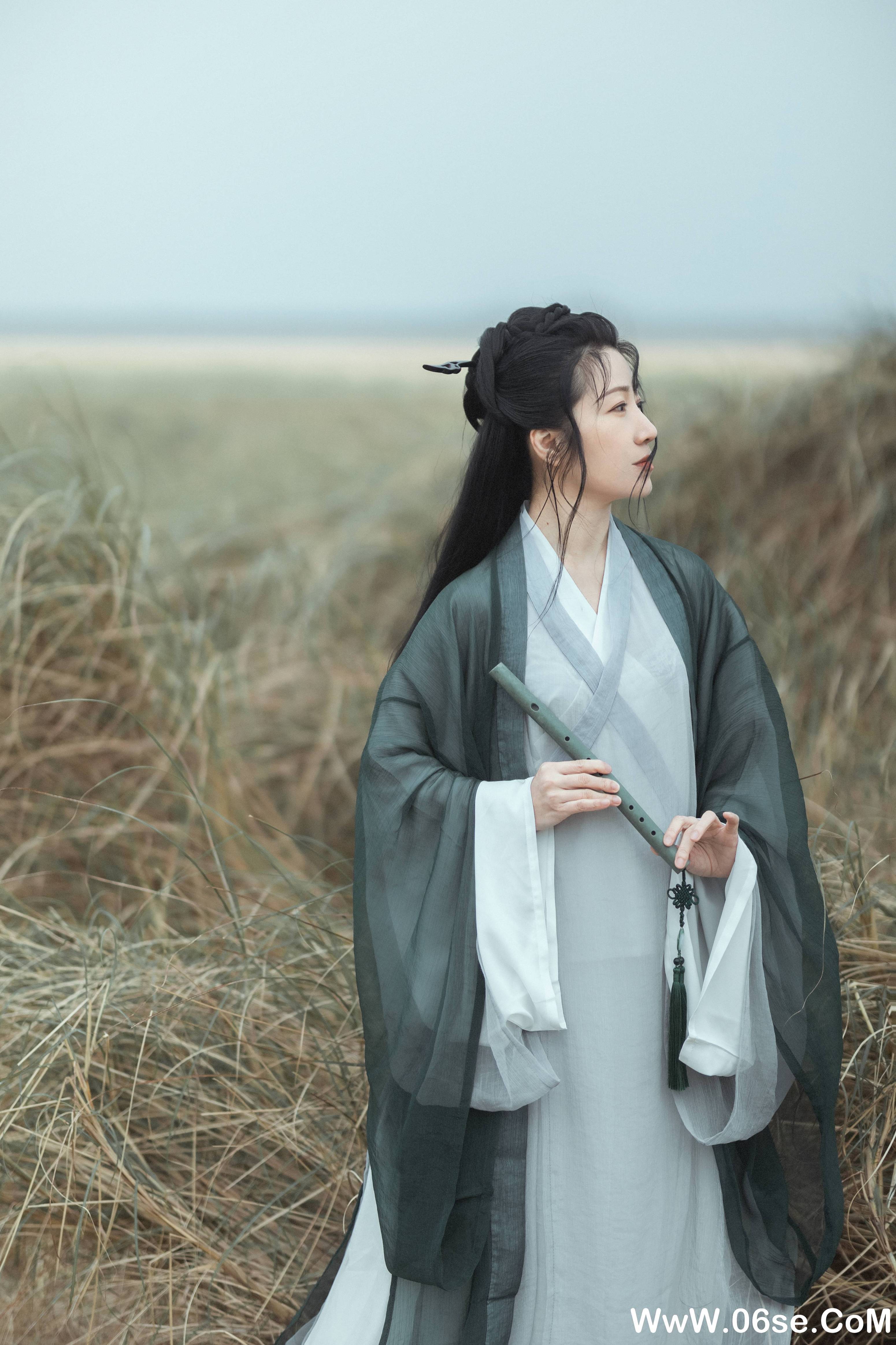 图片[10]-[YITUYU艺图语]2021.10.21 天涯倦客 何佳[25+1P／312MB]-六色网