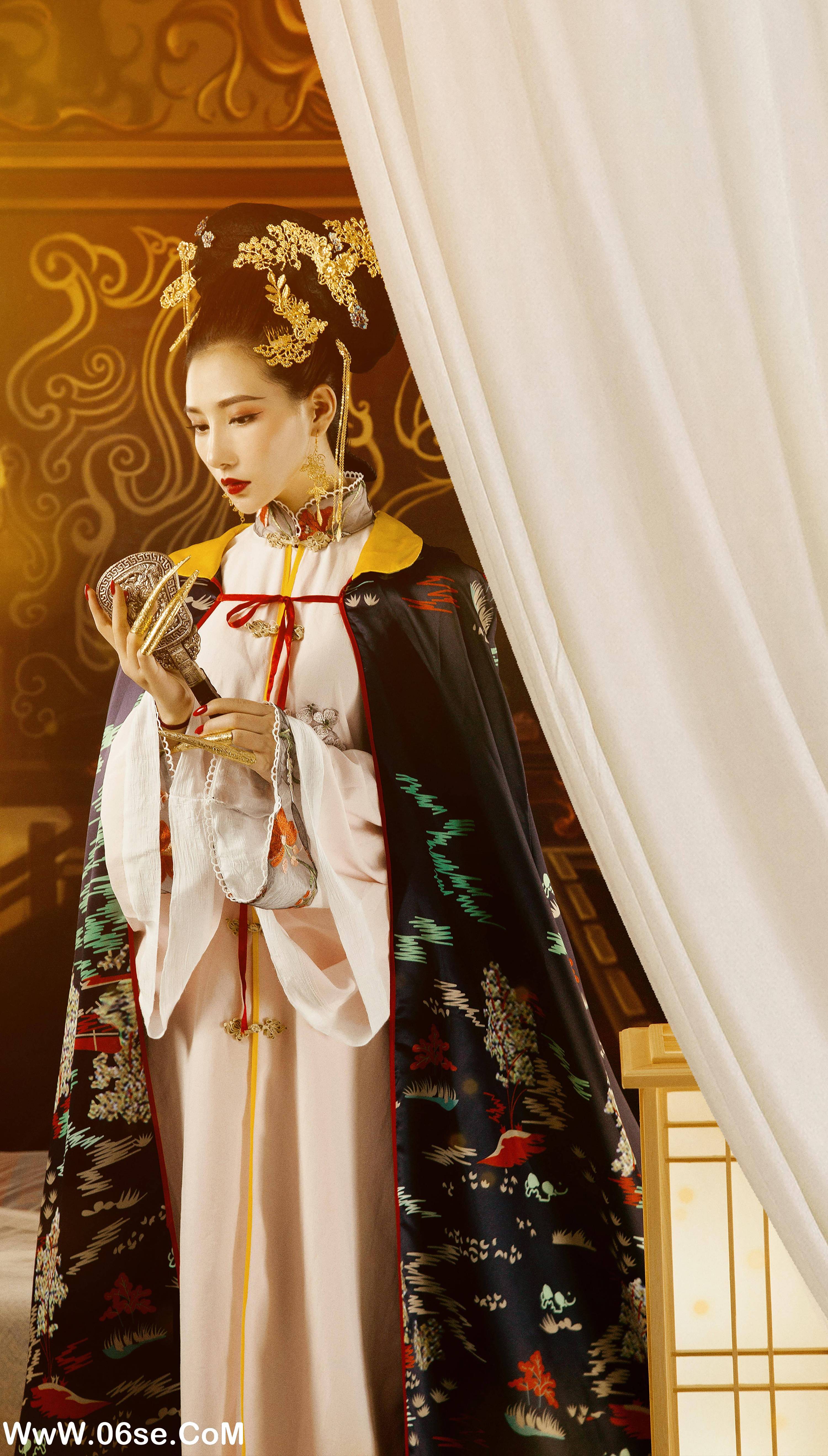 图片[15]-[YITUYU艺图语]2022.02.22 朝天阙 唯宝[21+1P／351MB]-六色网