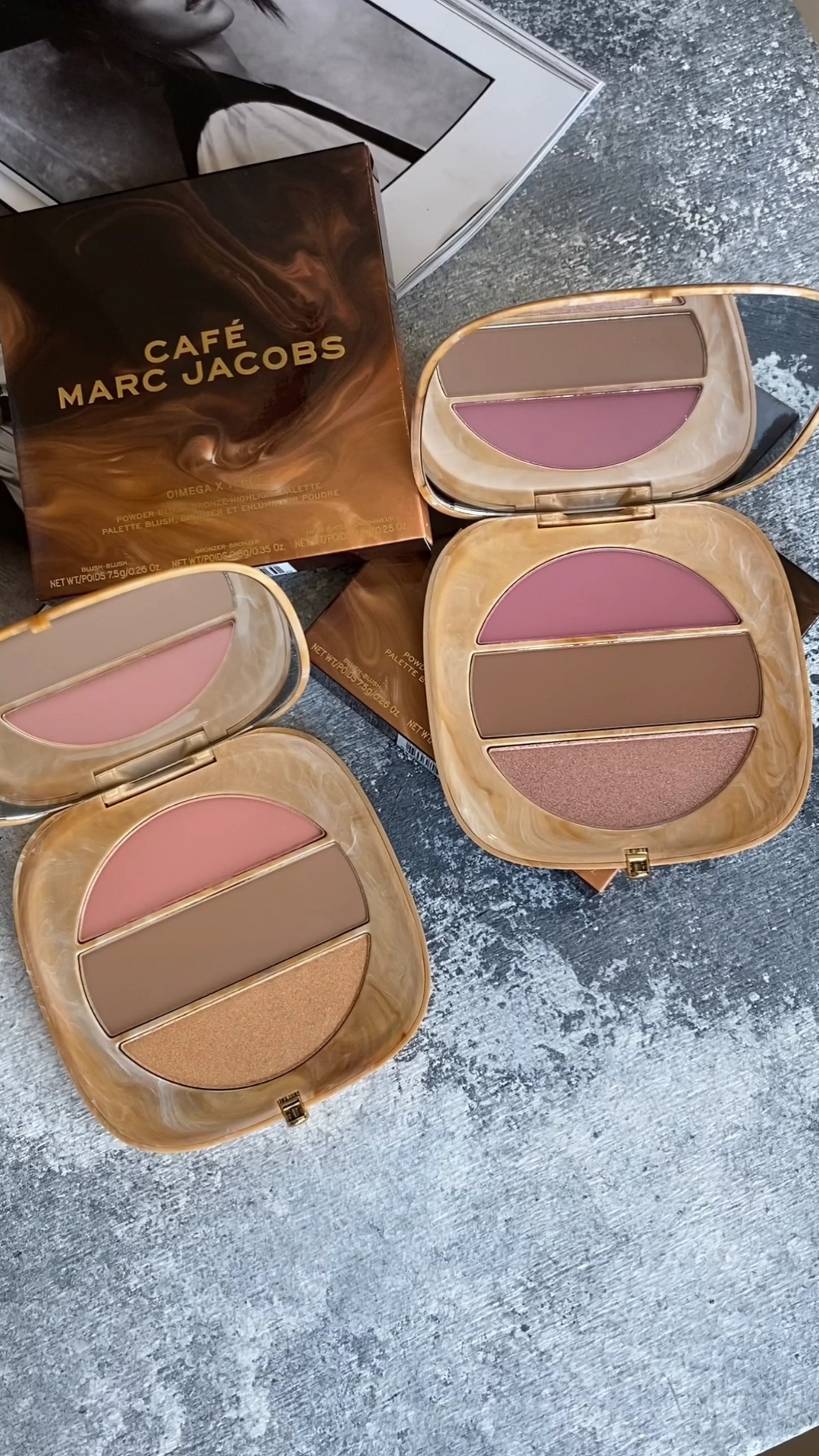Контурні палетки Marc Jacobs O! Mega X Three Powder BlushBronzer