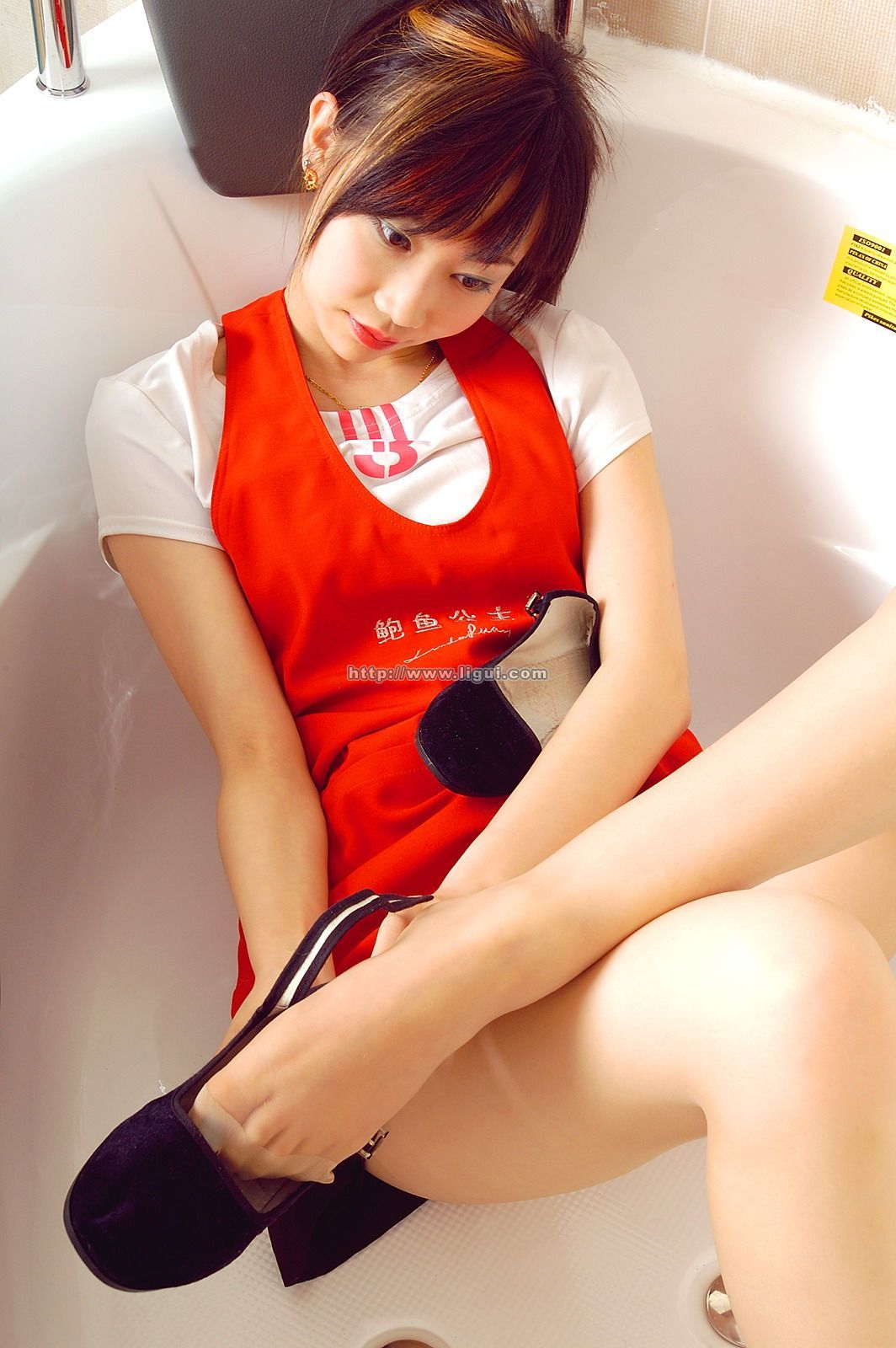 [Image: b2a64e4bb988b5201bc17.jpg]