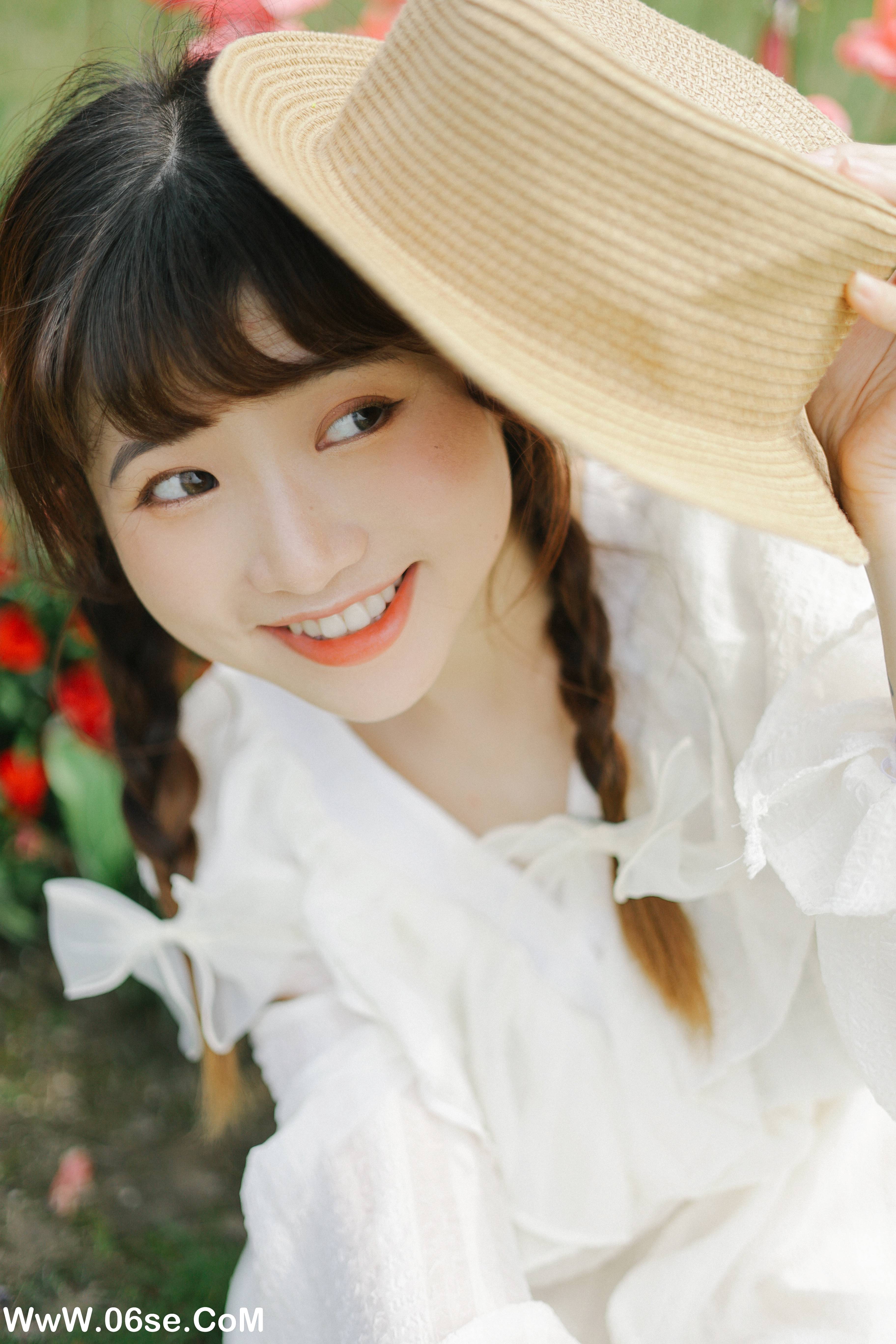 图片[23]-[YITUYU艺图语]2022.09.10 郁金香花开 蓝胖子-[27+1P／198MB]-六色网