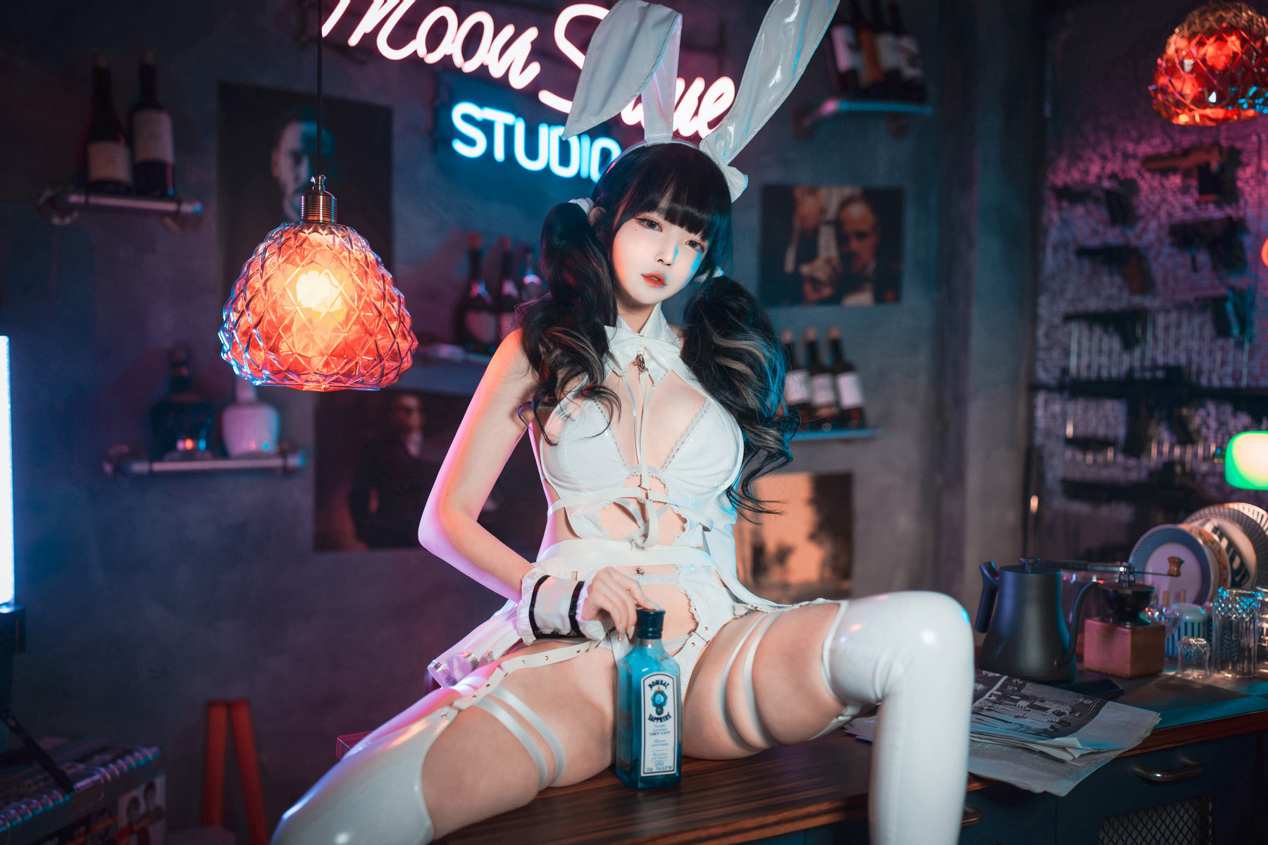 Aram 아람, [DJAWA] Tame Your Bunny Set.01 5