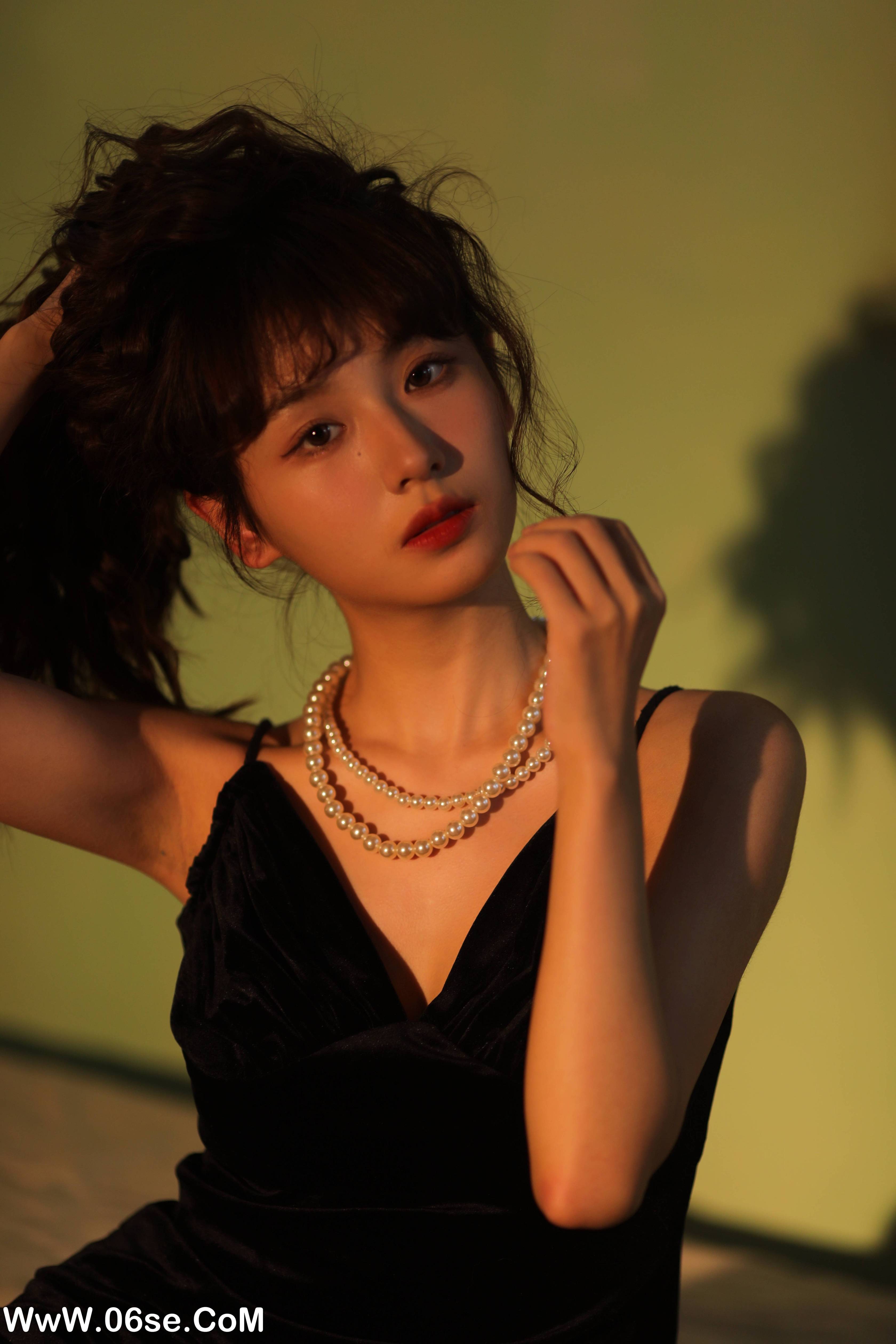 图片[4]-[YITUYU艺图语]2022.12.04 黑色神秘 顾林x[32+1P／569MB]-六色网