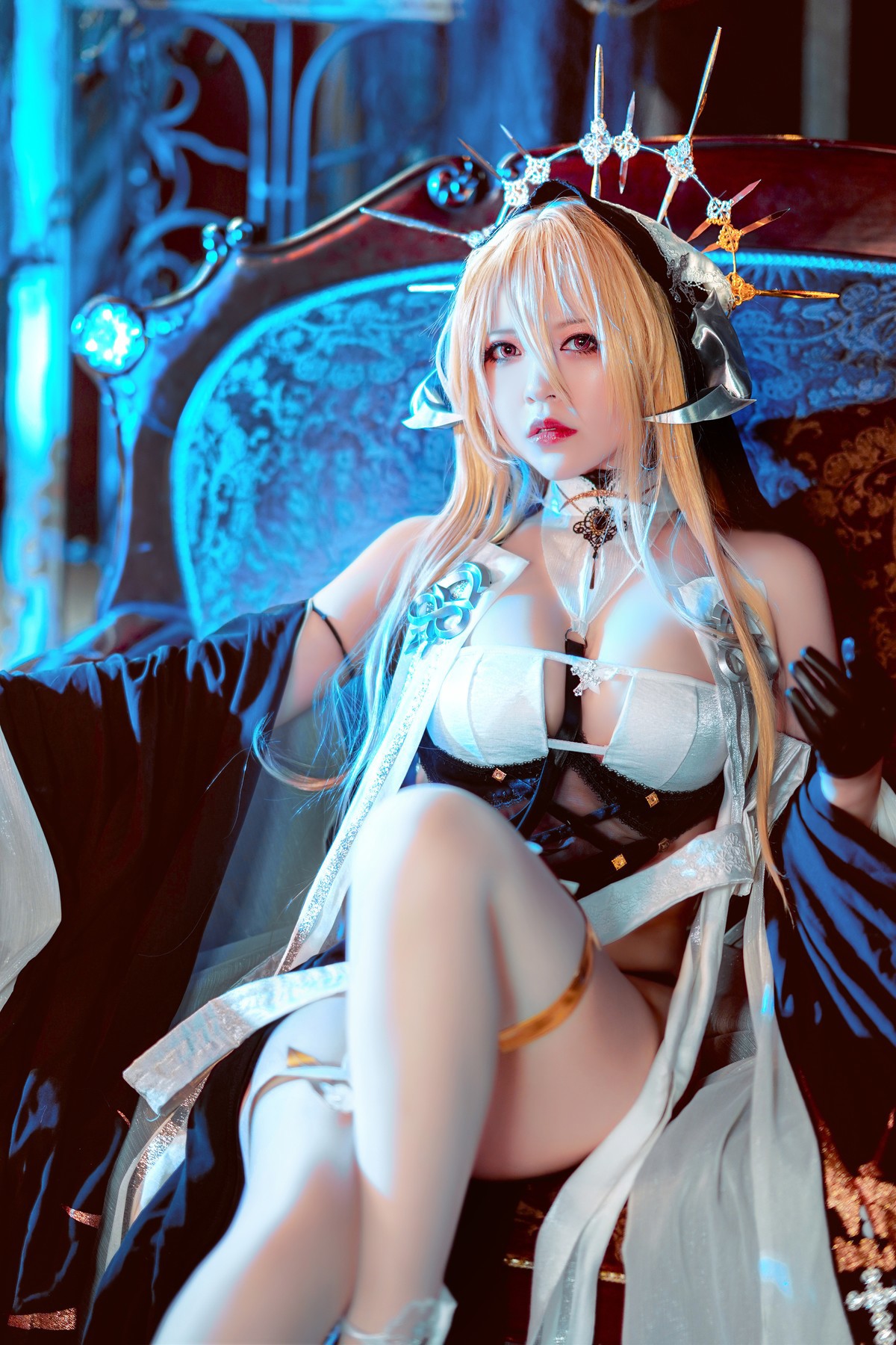 Cosplay 半半子Banbanko インプラカブル 修道女 3