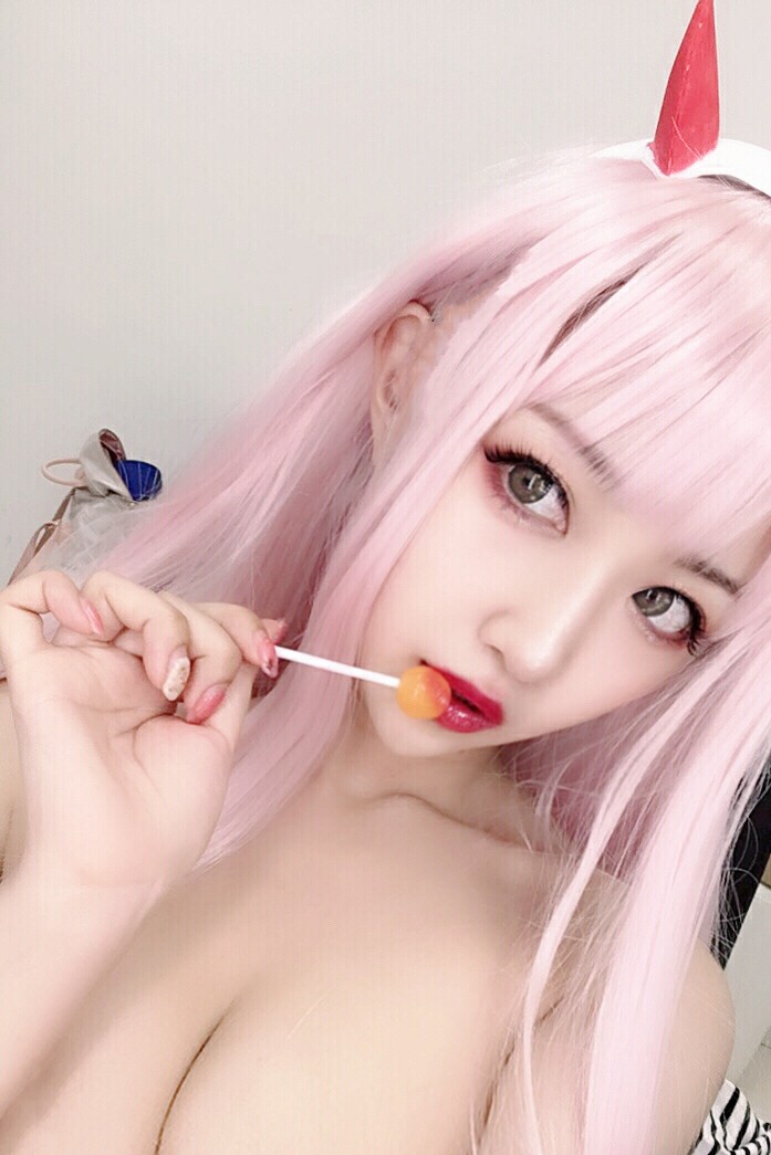 Hey Shika Nude