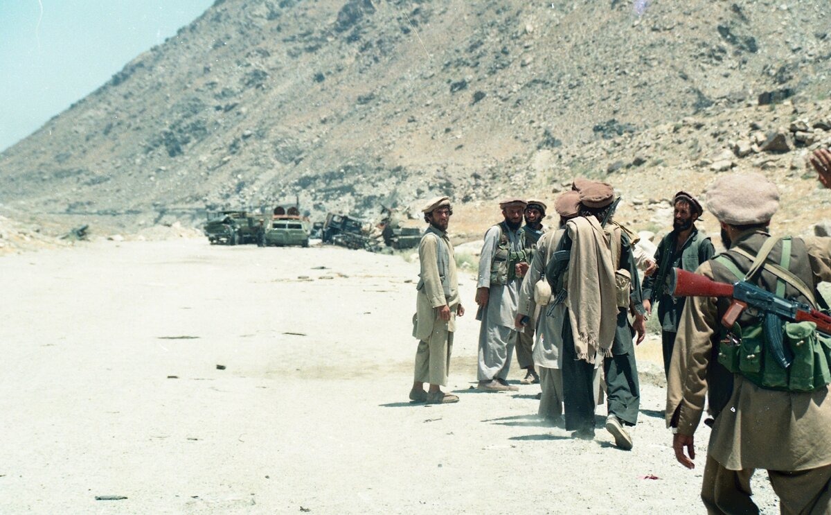 Поправимся кишлак. Моджахеды в Афганистане 1979-1989.