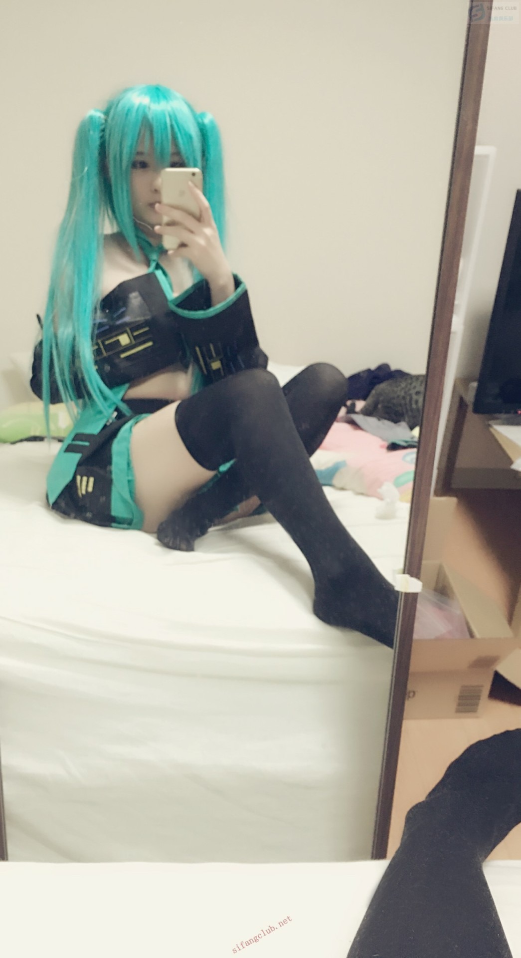 习呆呆-初音[29P2V] 3