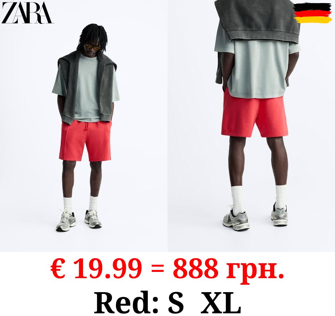 BERMUDA JOGGERS WITH SEAM DETAIL