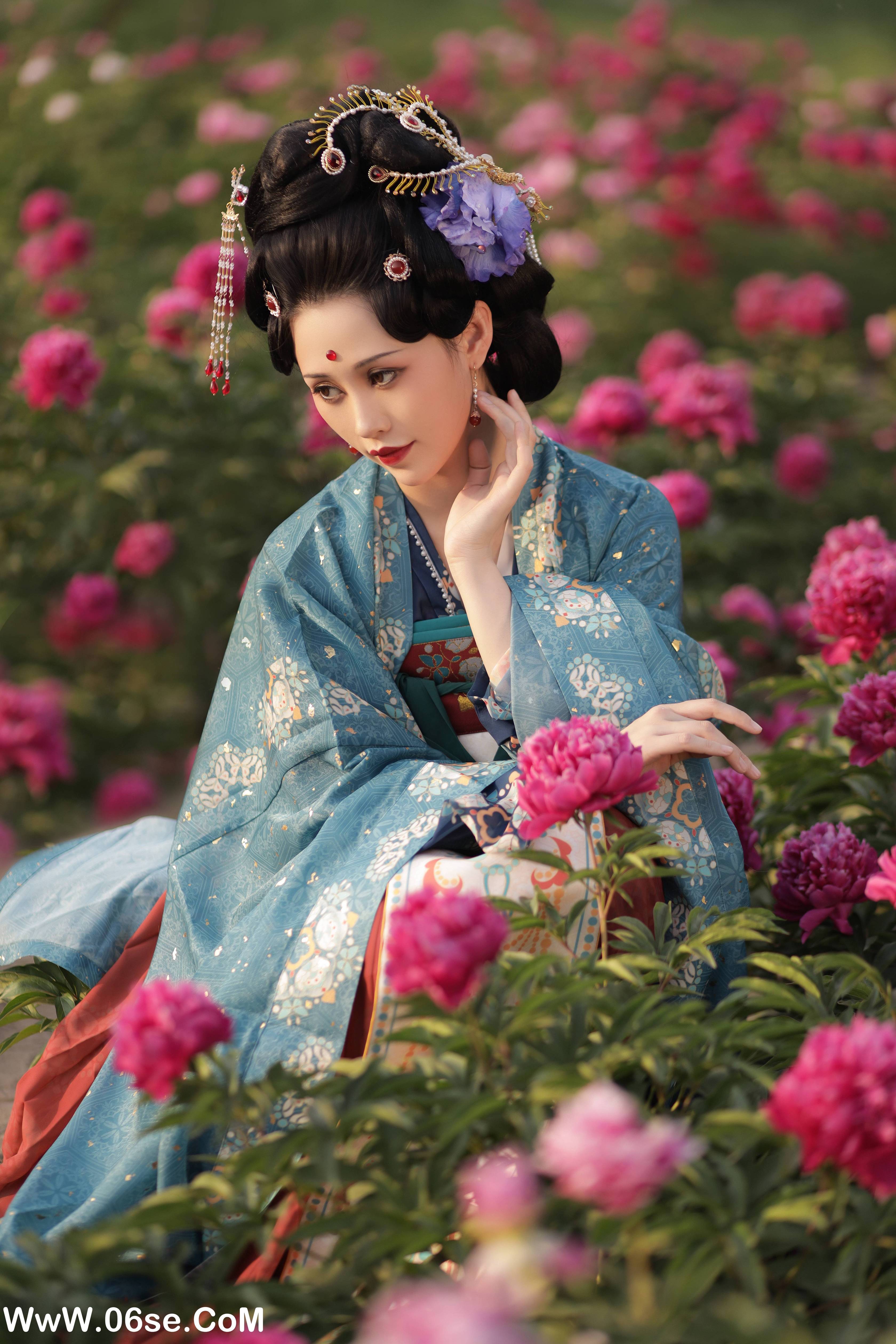 图片[4]-[YITUYU艺图语]2022.08.17 三郎的盛世，有你 青霜鹅[24+1P／350MB]-六色网