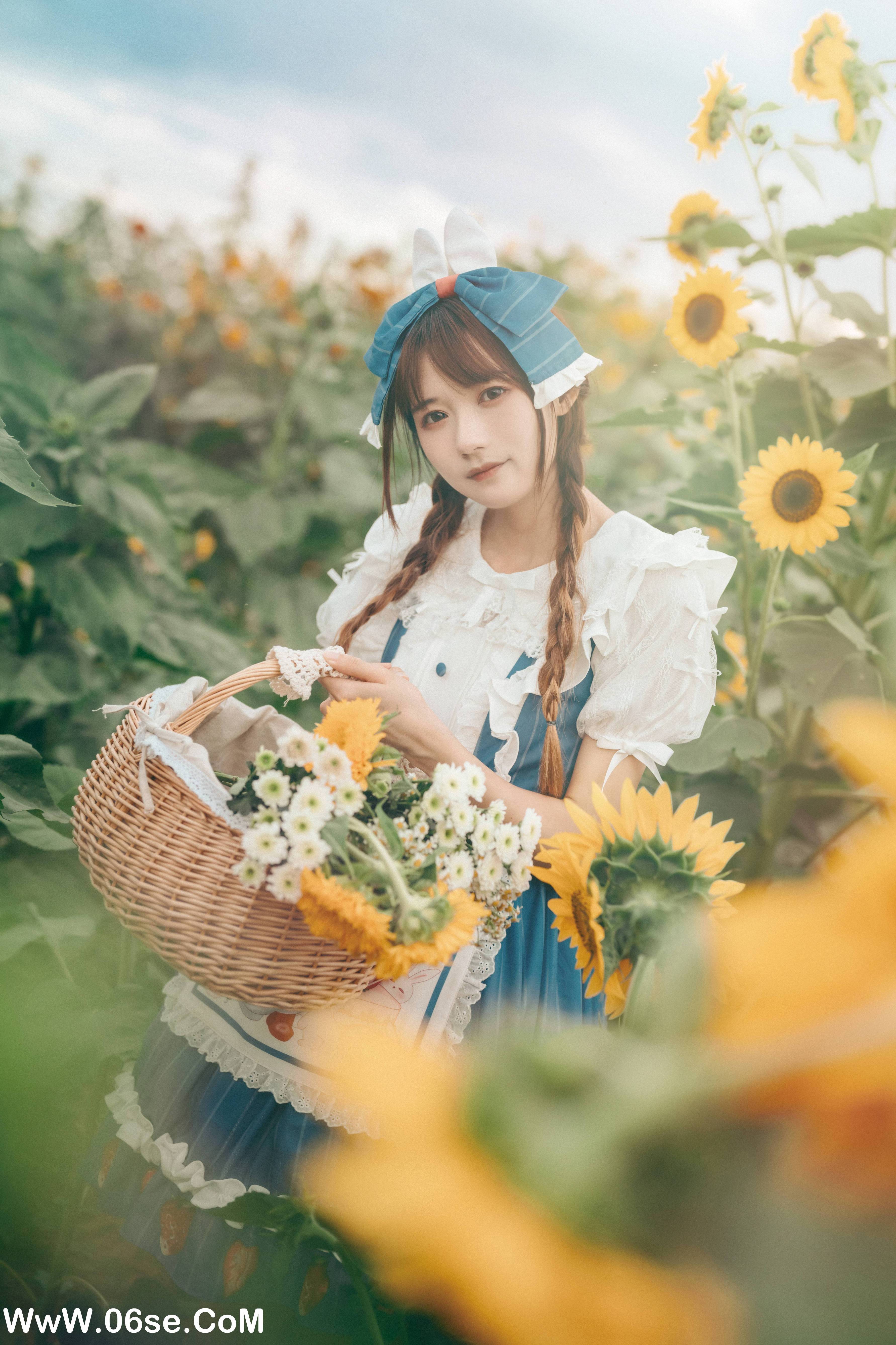 图片[24]-[YITUYU艺图语]2022.07.18 甜甜向日葵女孩 兔子Zzz不吃胡萝卜[31+1P／318MB]-六色网
