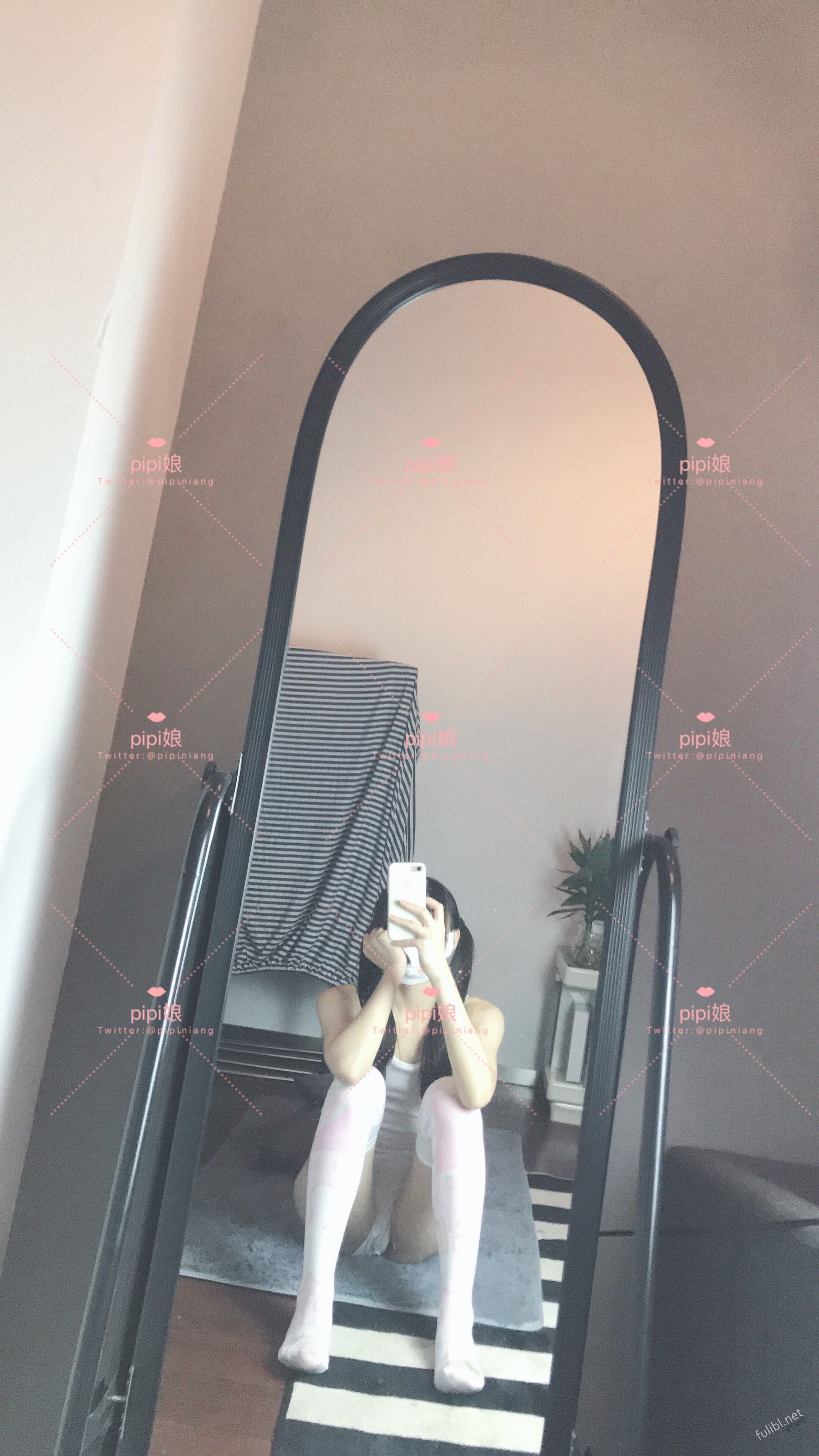 又又酱-死库水 [64P] 18