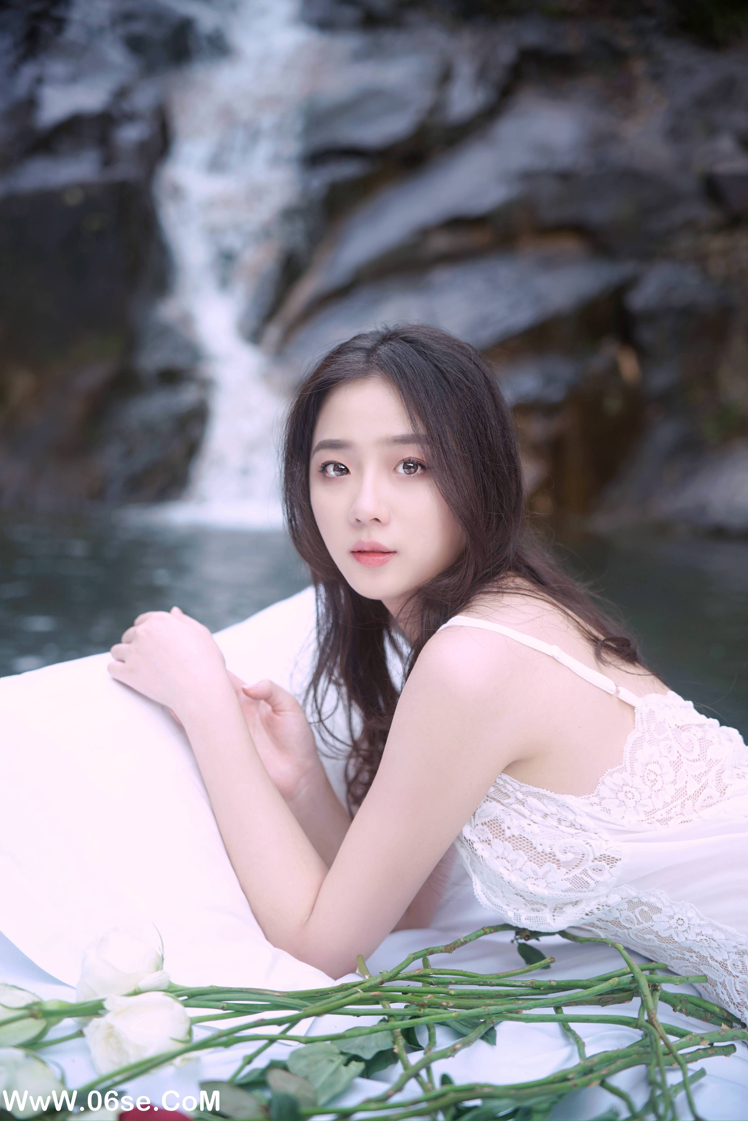 图片[16]-[YITUYU艺图语]2022.12.22 落入凡间的天使 桃桃[33+1P／350MB]-六色网