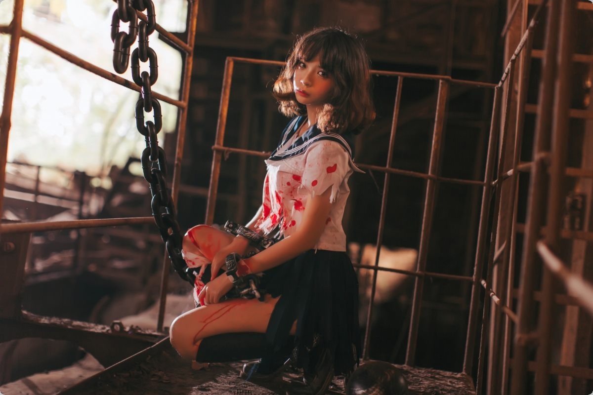 [Cos]疯猫ss- 被囚禁的少女[44P] 18