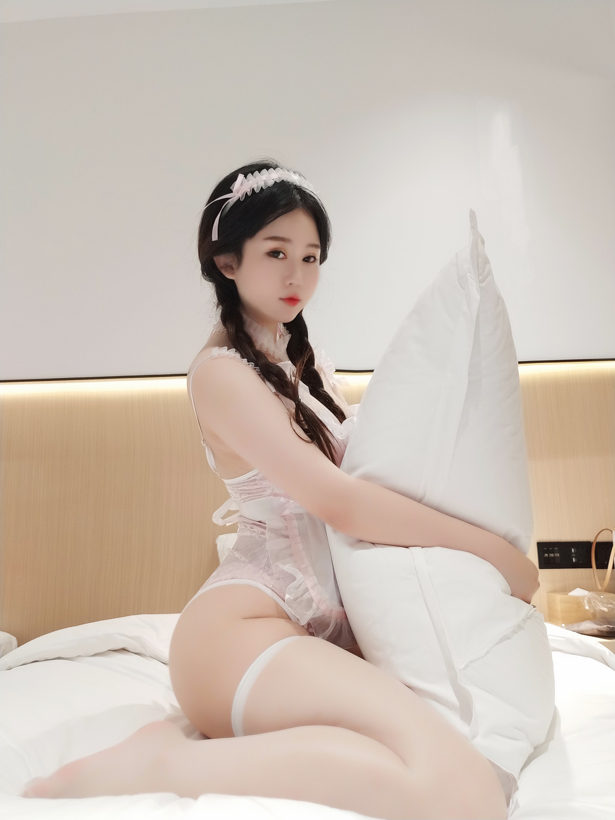 Cosplay 蜜桃少女是依酱呀 冬季女友 28