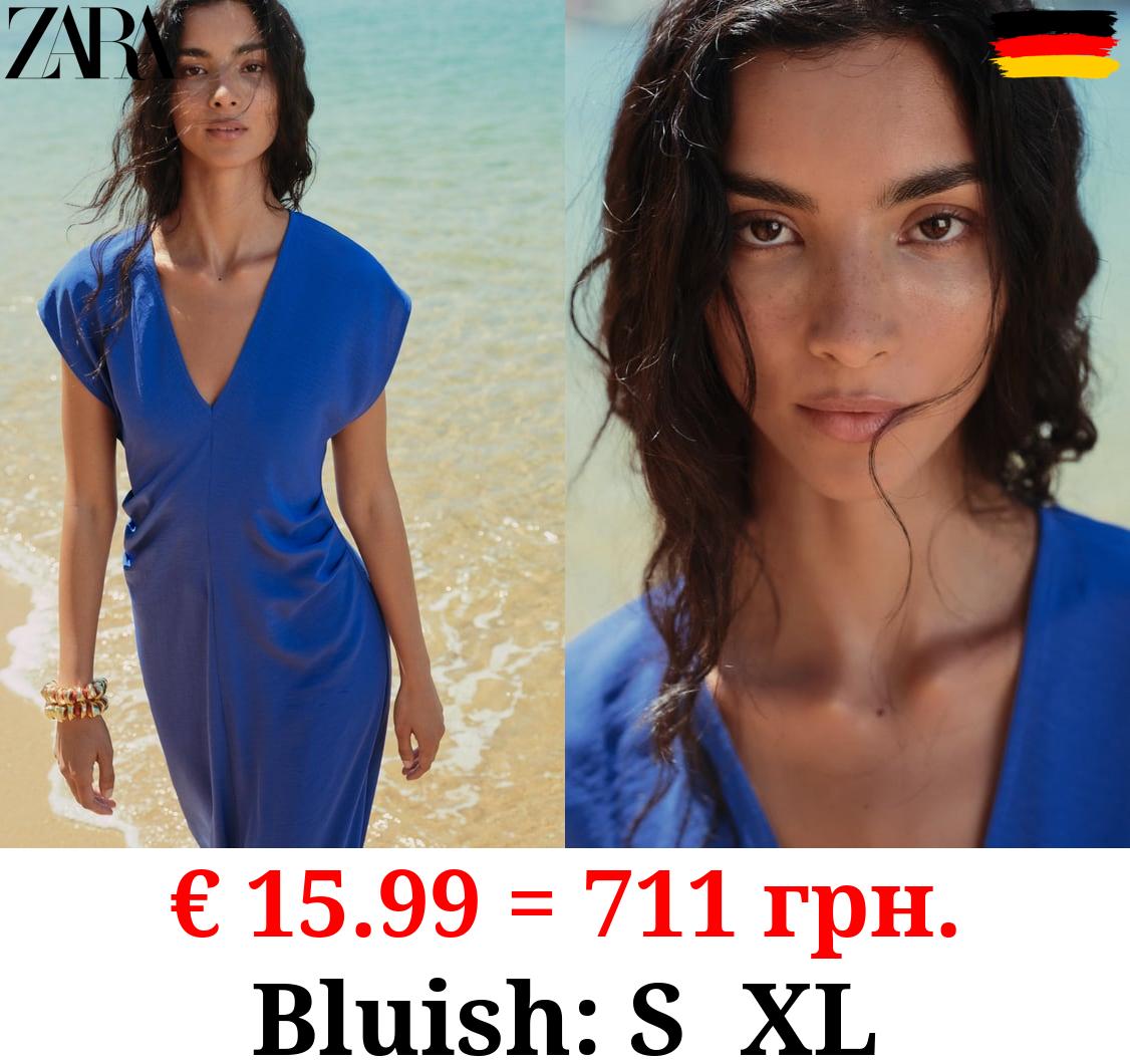 FLOWING DRESS WITH GATHERING