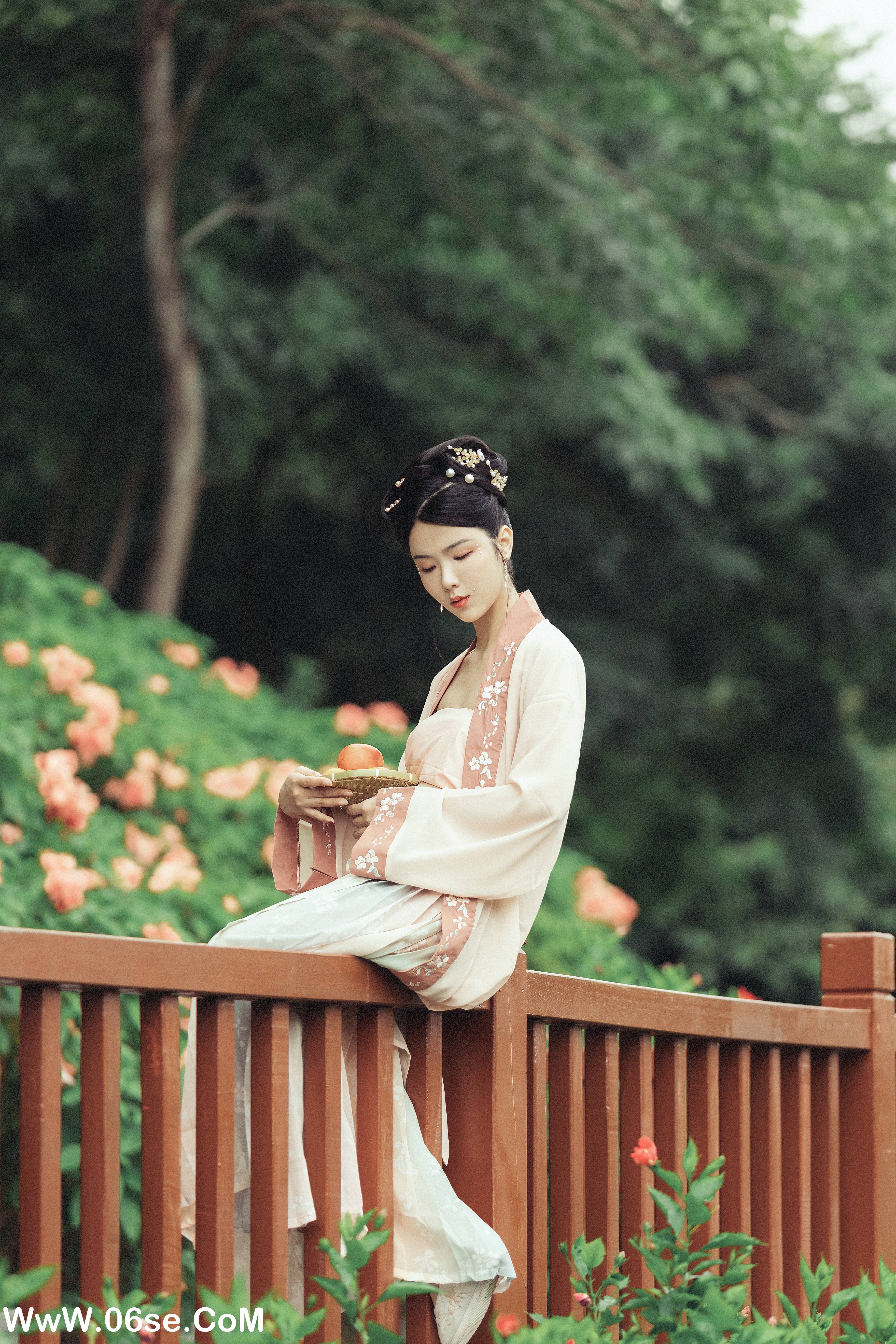 图片[16]-[YITUYU艺图语]2022.01.04 花期不待 三重子[26+1P／579MB]-六色网