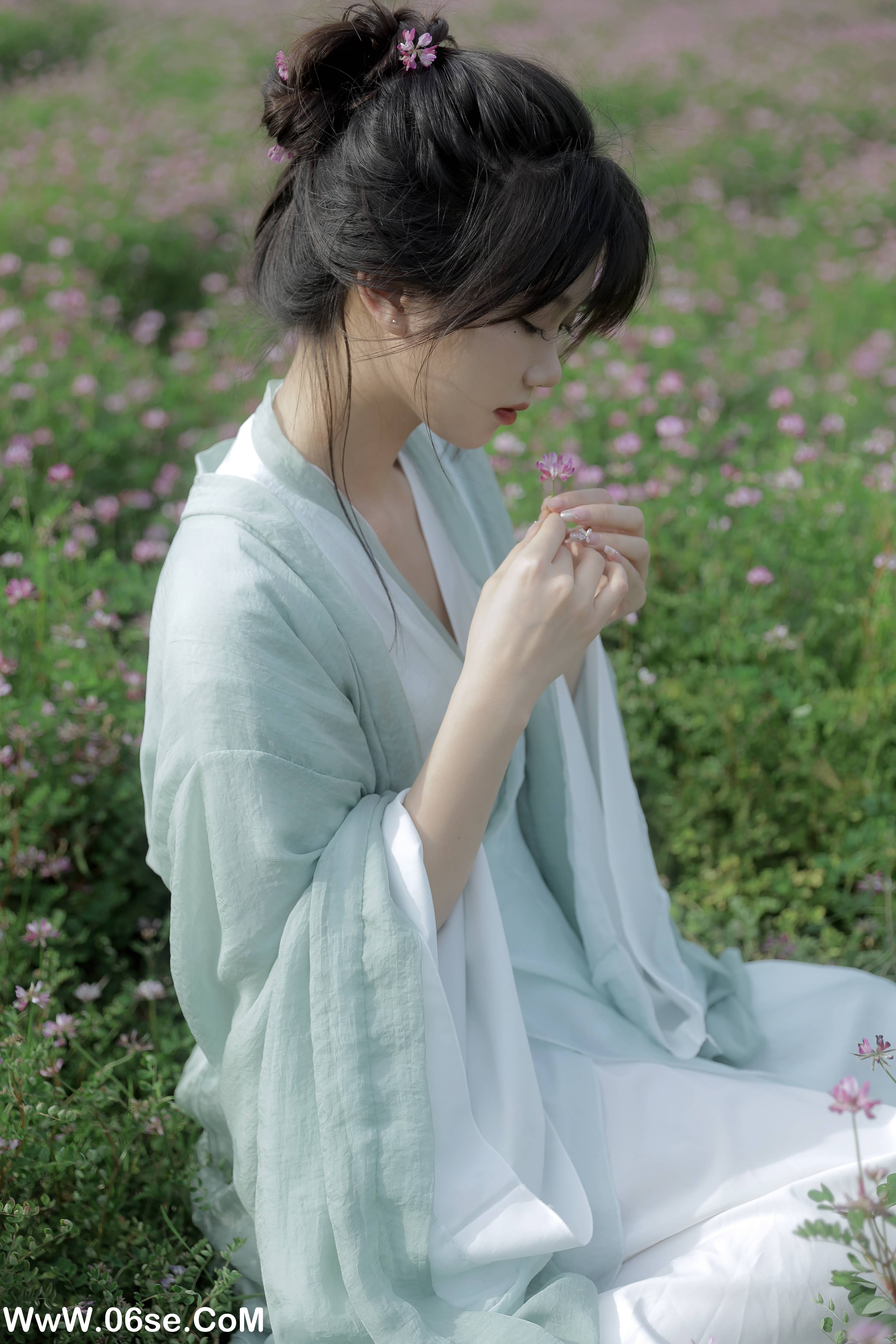 图片[16]-[YITUYU艺图语]2022.05.31 一跃落入紫云英 聂十三[20P-123.75MB]-六色网