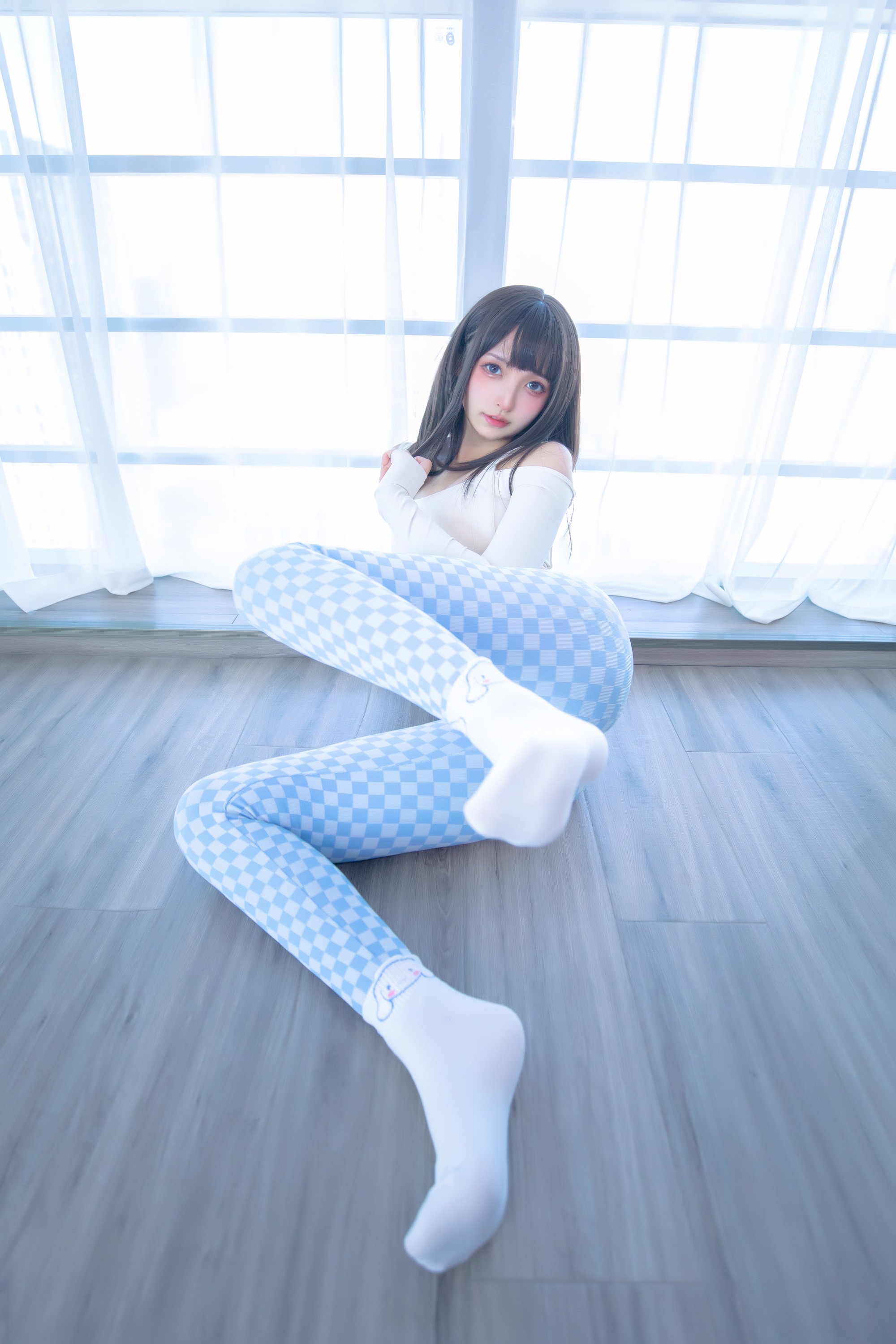 神楽坂真冬 - NO.93 蓝白格 [75P-172MB] 4