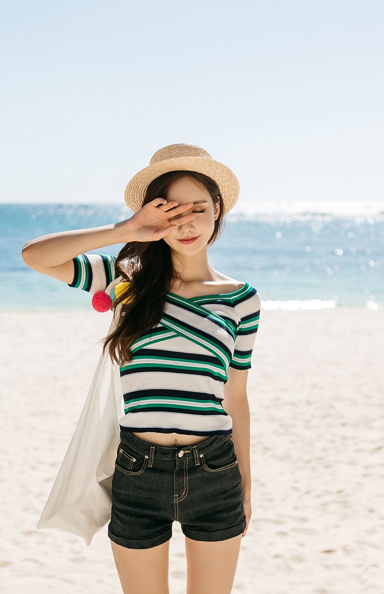 [Image: b40a6c6915a61109b69ef.jpg]