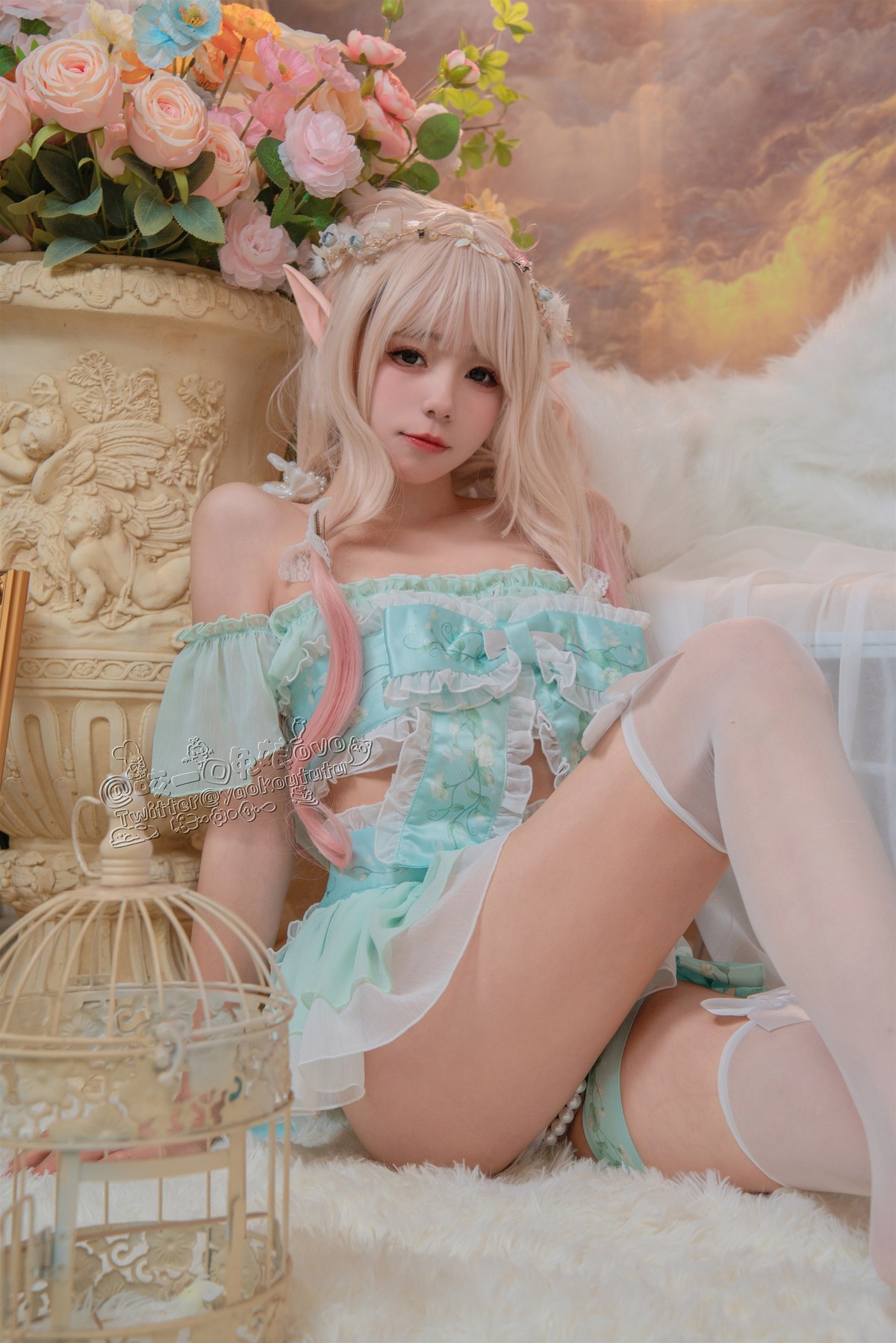 Cosplay 咬一口兔娘 豌豆公主的秘密花房 14