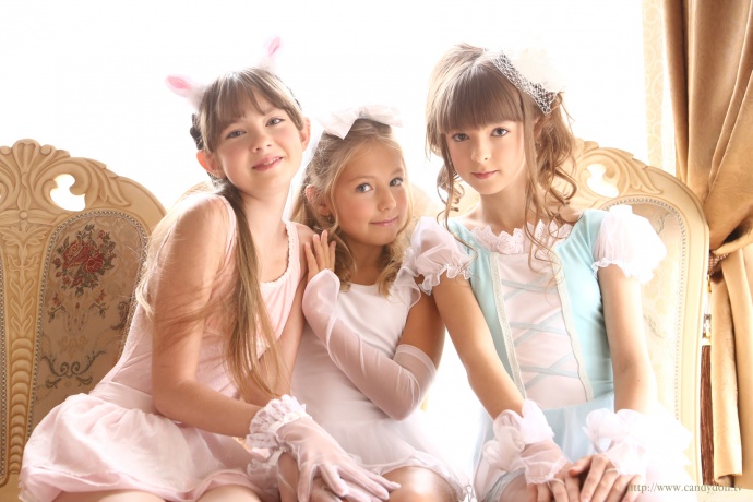 [Image: b46191be5e427ae636d46.jpg]