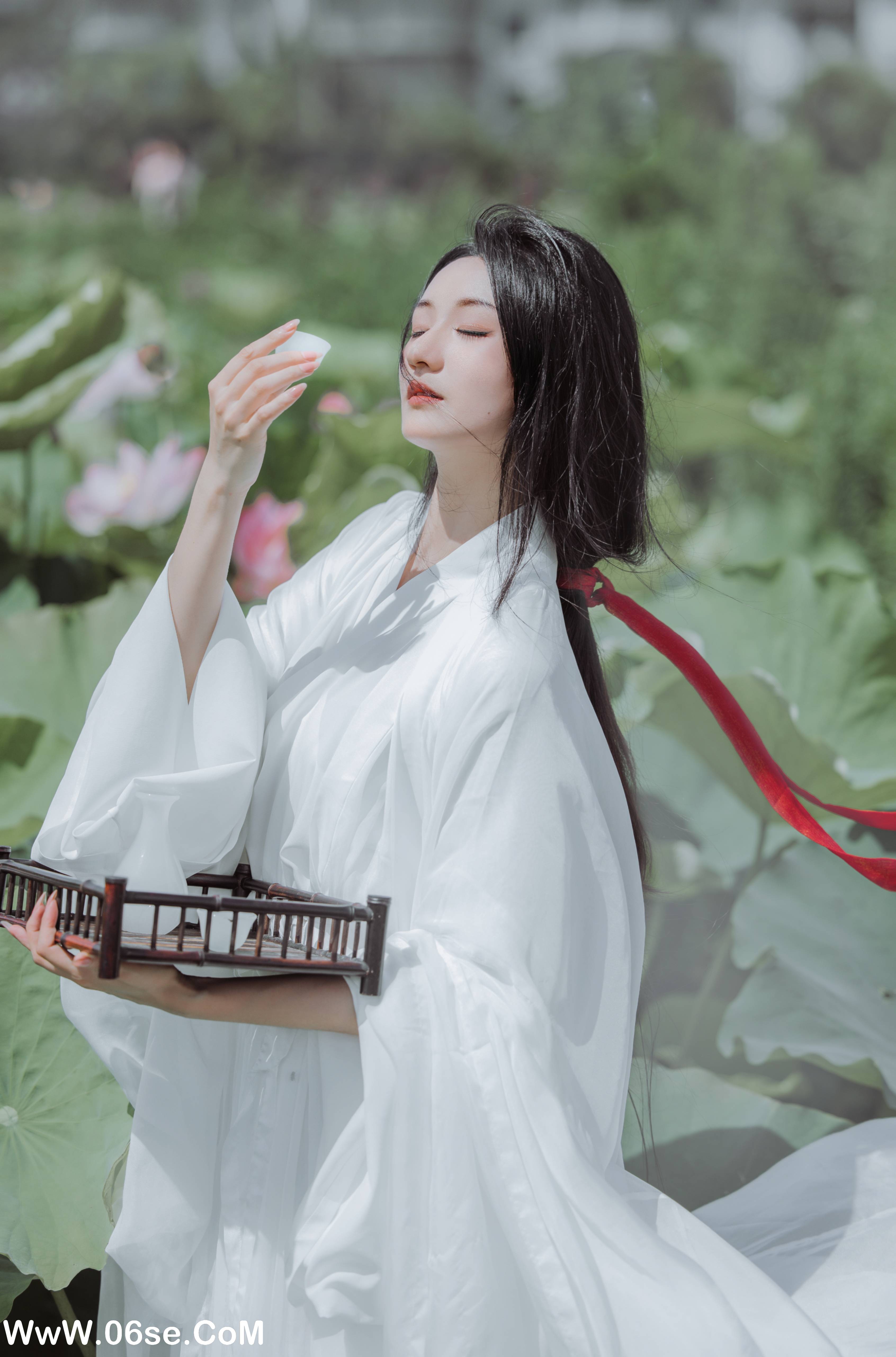 图片[10]-[YITUYU艺图语]2022.08.06 荷花 柒苡安[22+1P／249MB]-六色网