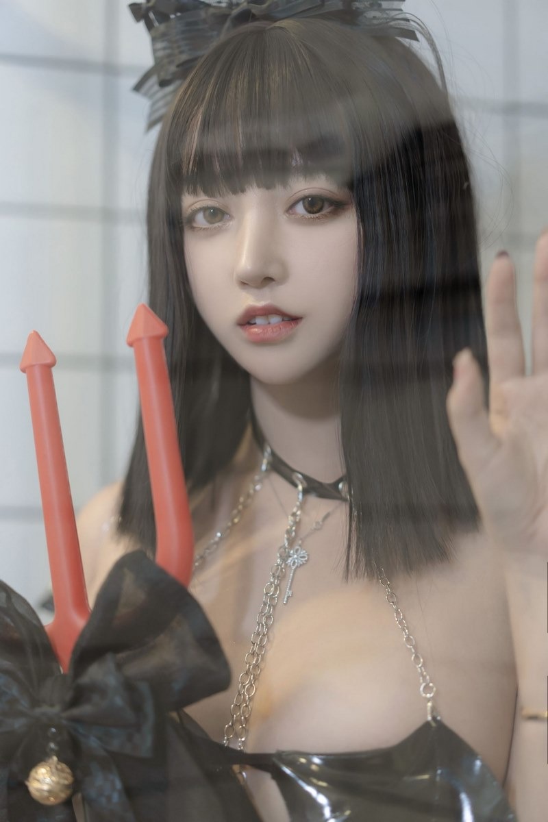 [Cos]过期米线线喵 - Sexy Devil[44P] 35